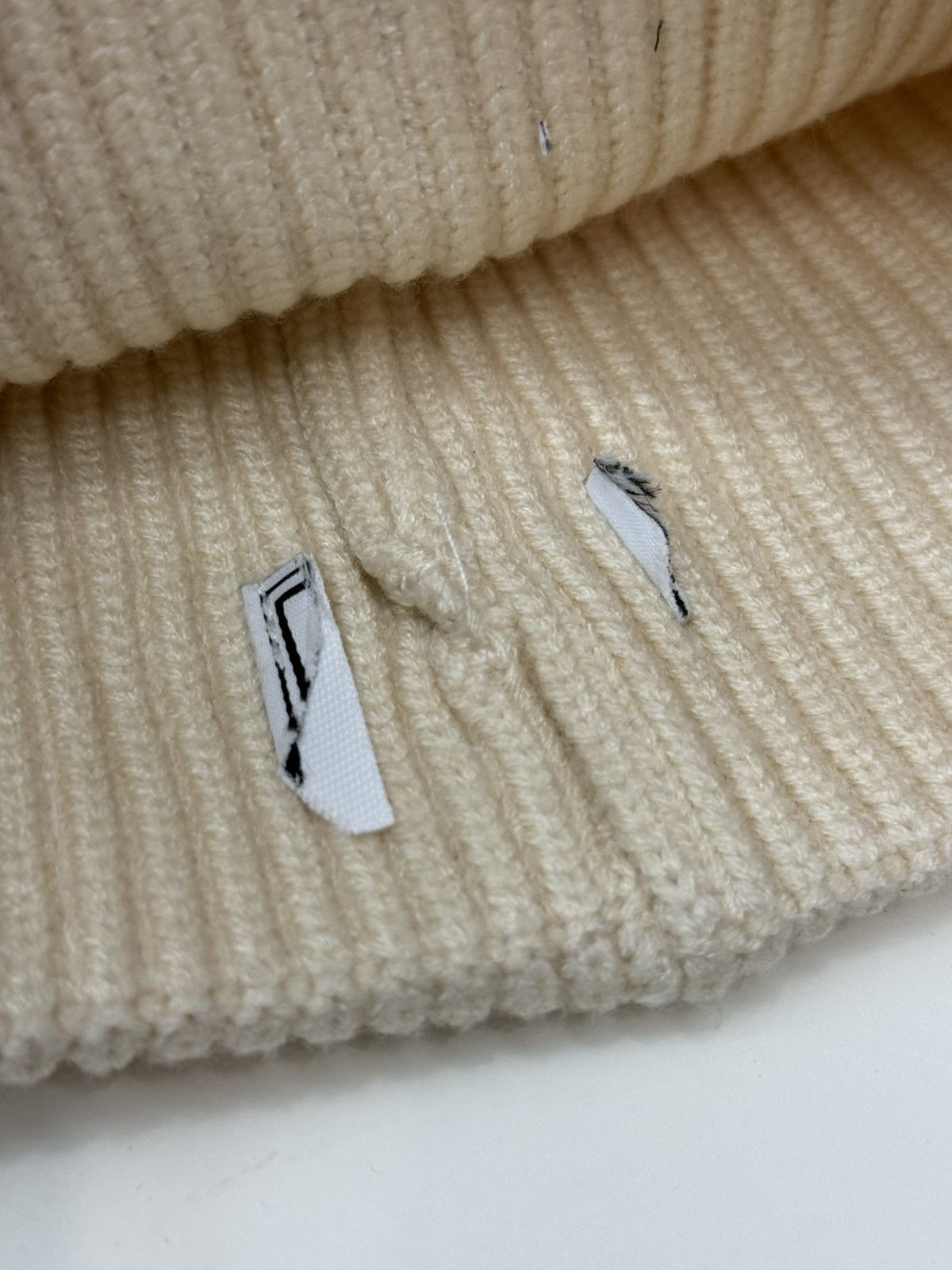 AMI Ami Paris Beanie Hat Size ONE SIZE - 4 Thumbnail