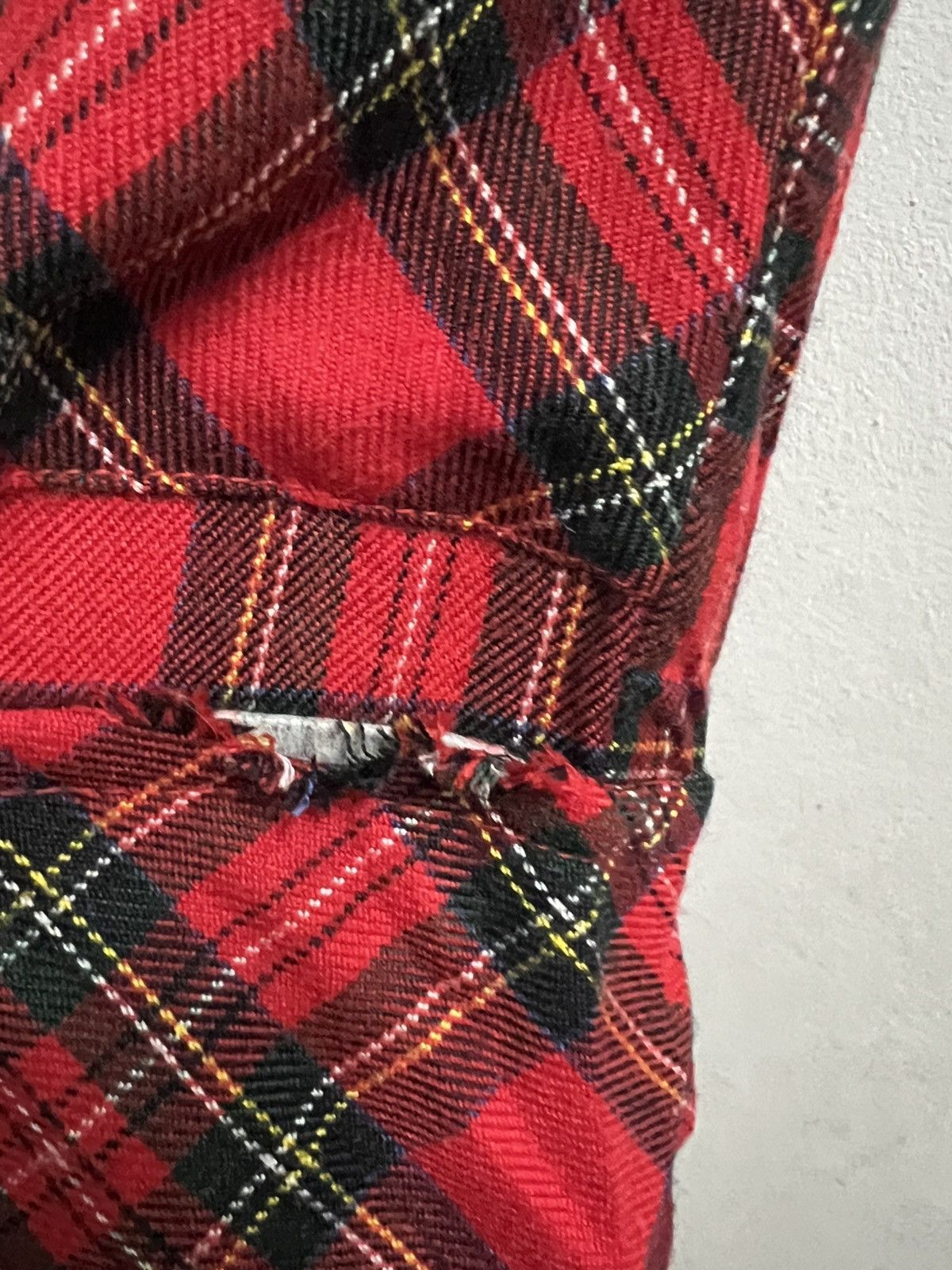 Band Tees × Punk and Yo × Seditionaries Red Tartan Bondage Punk Rock Metal Short Darkwear Pants Size US 29 - 6 Thumbnail