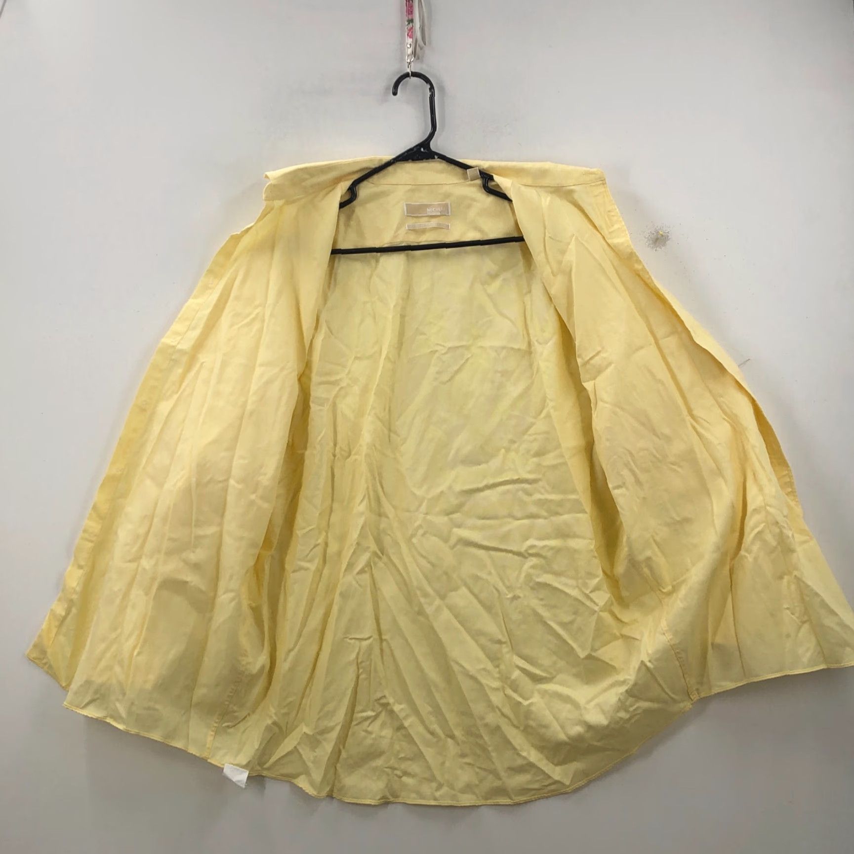 Michael Kors Michael Kors Mens Dress Shirt Shirt Yellow Long Sleeve Button-Down 17.5 32/33 Adult Regular Chest 52in Cotton 30.5in Size US XL / EU 56 / 4 - 3 Thumbnail