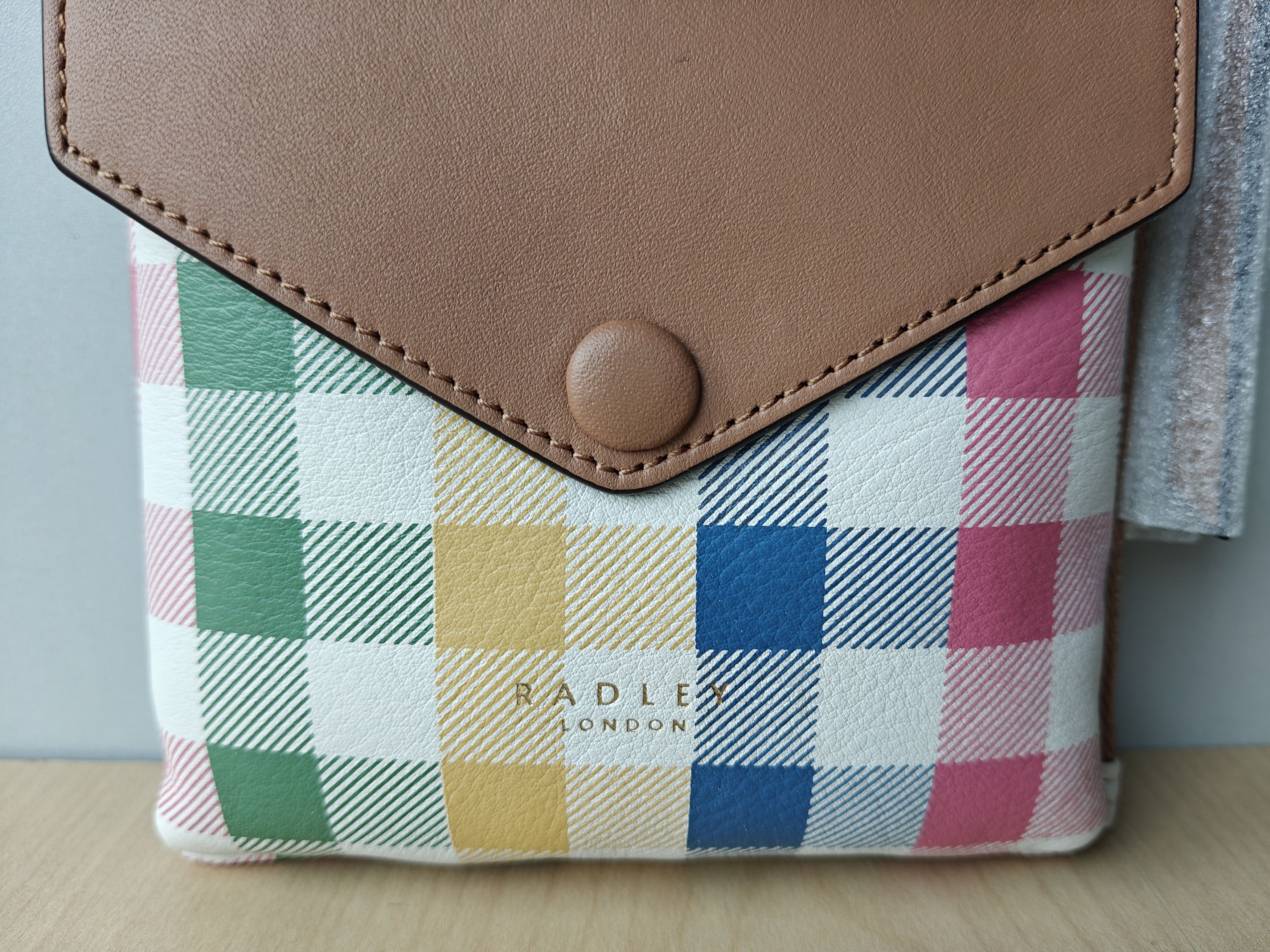 Other Radley London phone crossbody bag Free Shipping T/7006 Size ONE SIZE - 7 Thumbnail