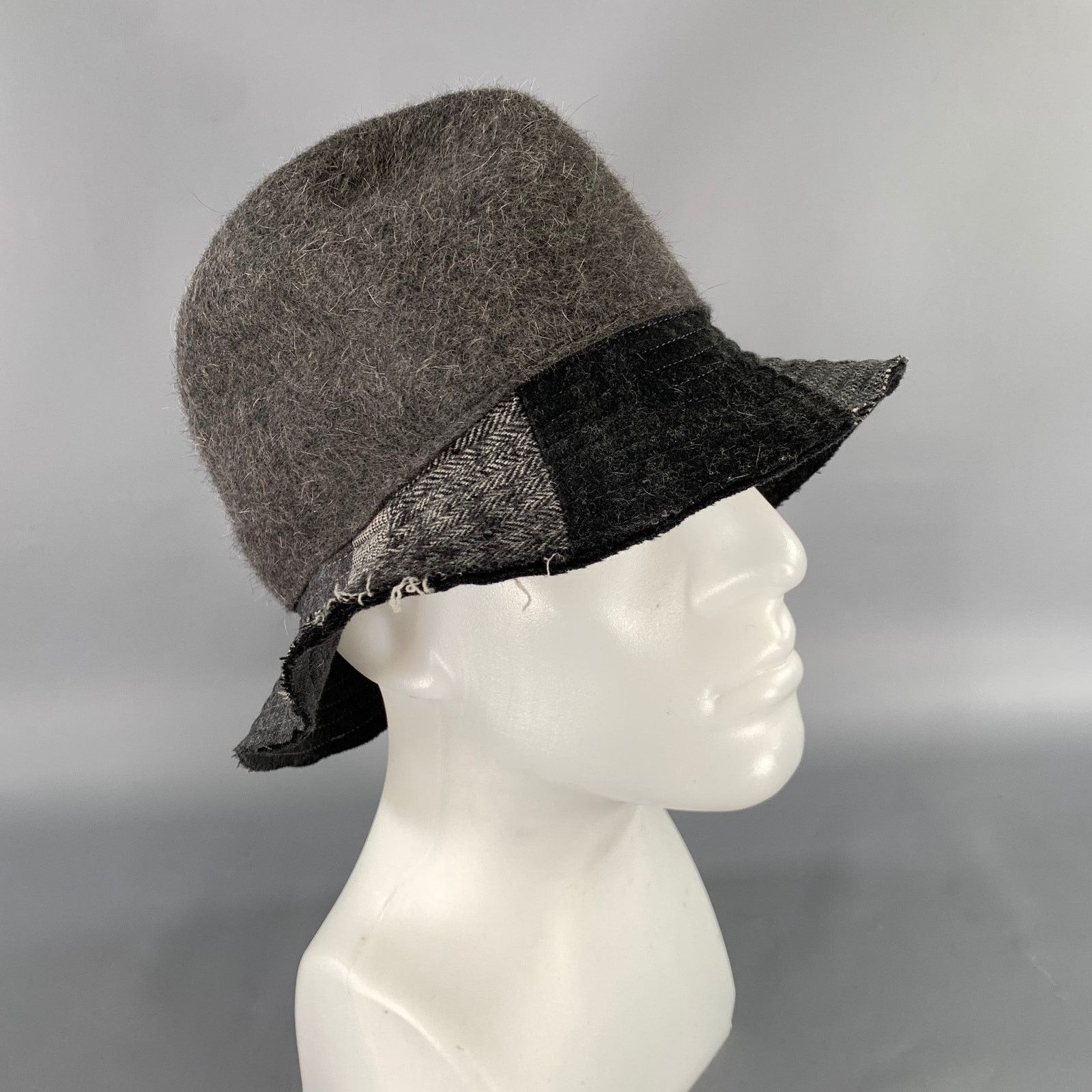 Other ALBERTUS SWANEPOEL Grey Navy Felt Hats Size ONE SIZE - 1 Thumbnail