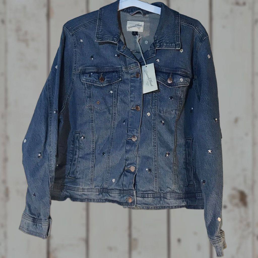 Vintage VINTAGE Universal Thread Denim Jacket Women Plus Size 2X Floral Embroidery Blue Casual Fall Winter Size 40" / US 18 - 1 Thumbnail