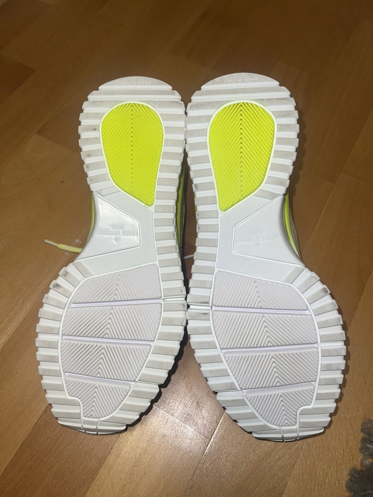 Louis Vuitton LV low sneakers Size US 8 / EU 41 - 4 Thumbnail