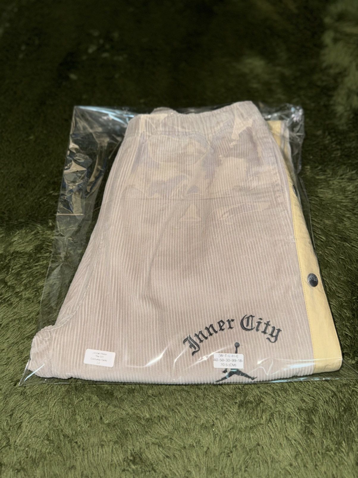 Jordan Brand [L] Jordan x Russell Westbrook Honor The Gift Corduroy Pants Size US 34 / EU 50 - 13 Thumbnail