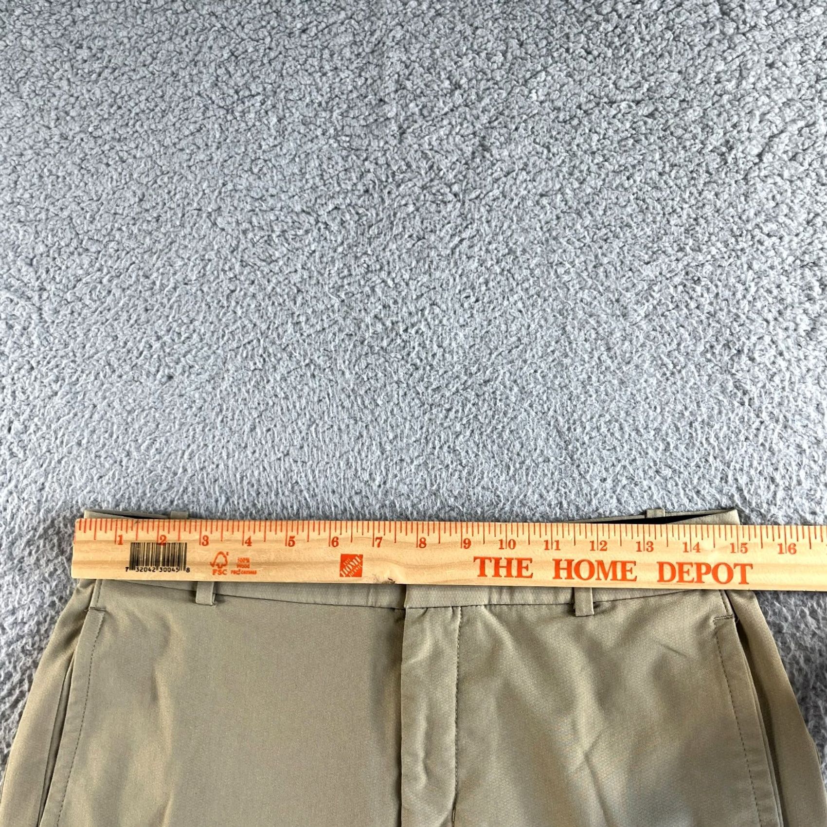 Nike Nike Shorts Mens 30 Beige Chino Dri-Fit Golf Stretch Waist Front Button Logo Embroidered Casual Travel Workwear Mens Regular Satin Non-Tag N/A Size US 30 / EU 46 - 5 Thumbnail