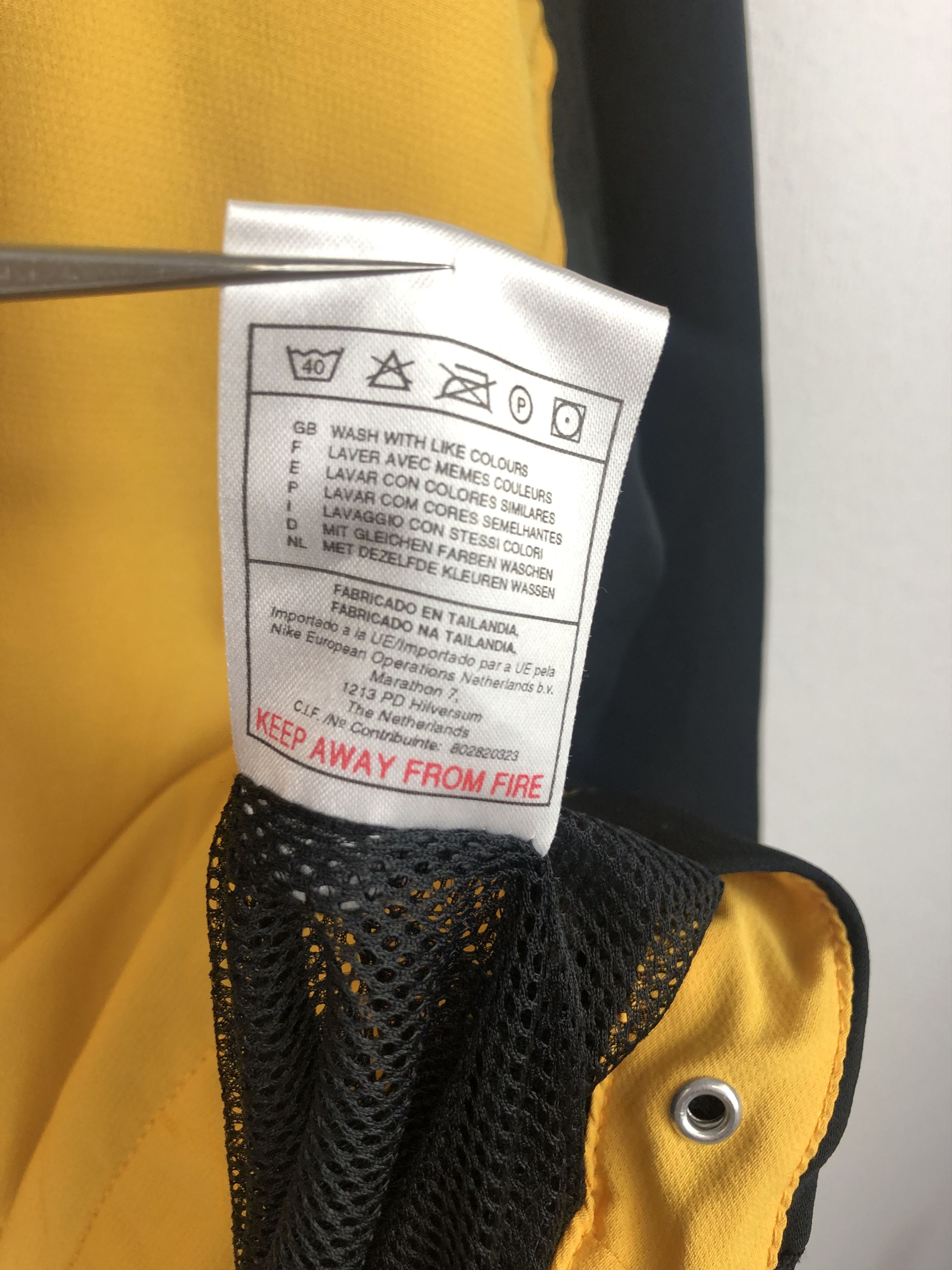 Nike × Vintage Vintage Nike Borussia Dortmund Football Jacket Soccer Track Size US M / EU 48-50 / 2 - 12 Thumbnail