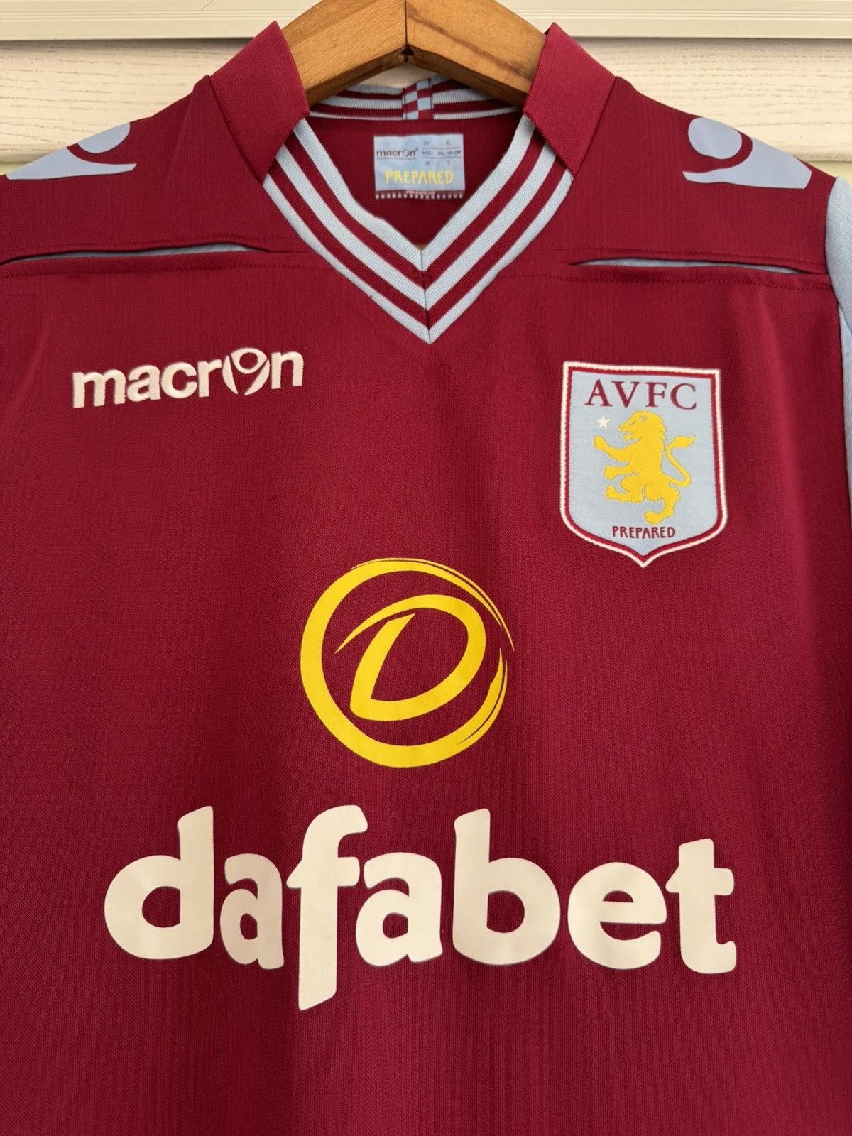 Macron Aston Villa 2013-2014 Home Soccer Jersey Football Kit Shirt Size US XL / EU 56 / 4 - 6 Thumbnail