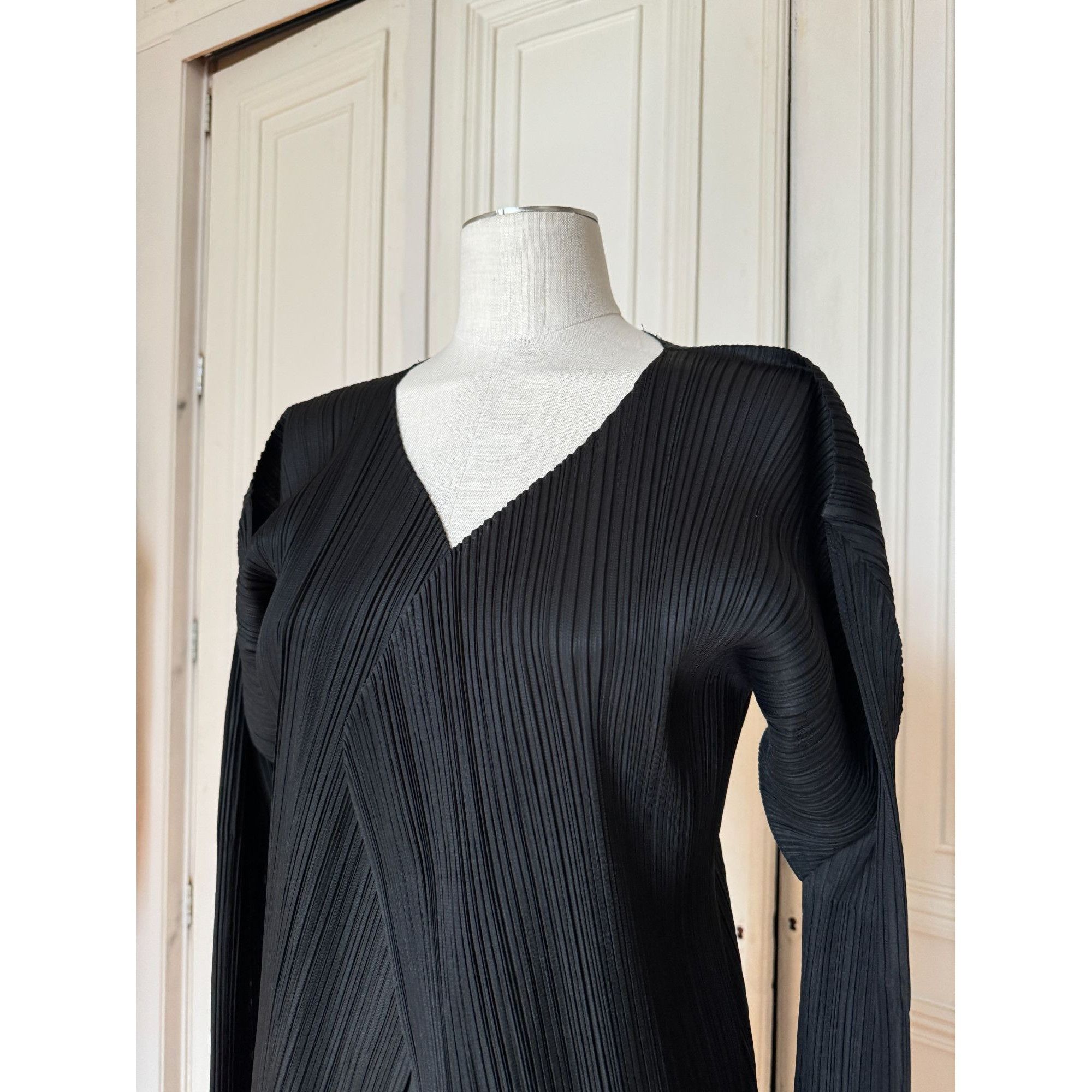Issey Miyake Pleats Please Black Pleated Coat Size S / US 4 / IT 40 - 3 Thumbnail