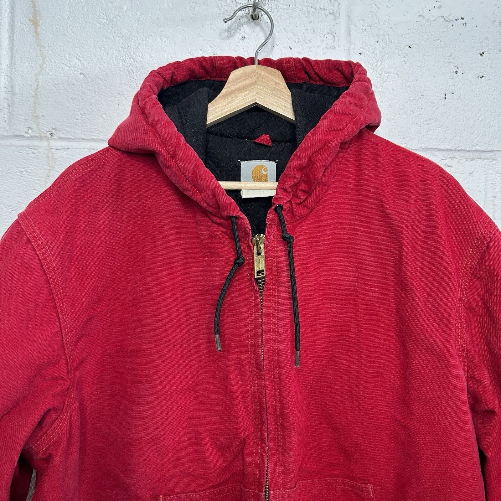 Carhartt Vintage Carhartt Quilted Hooded Active Jacket “Red” J04 RED Size US L / EU 52-54 / 3 - 3 Thumbnail