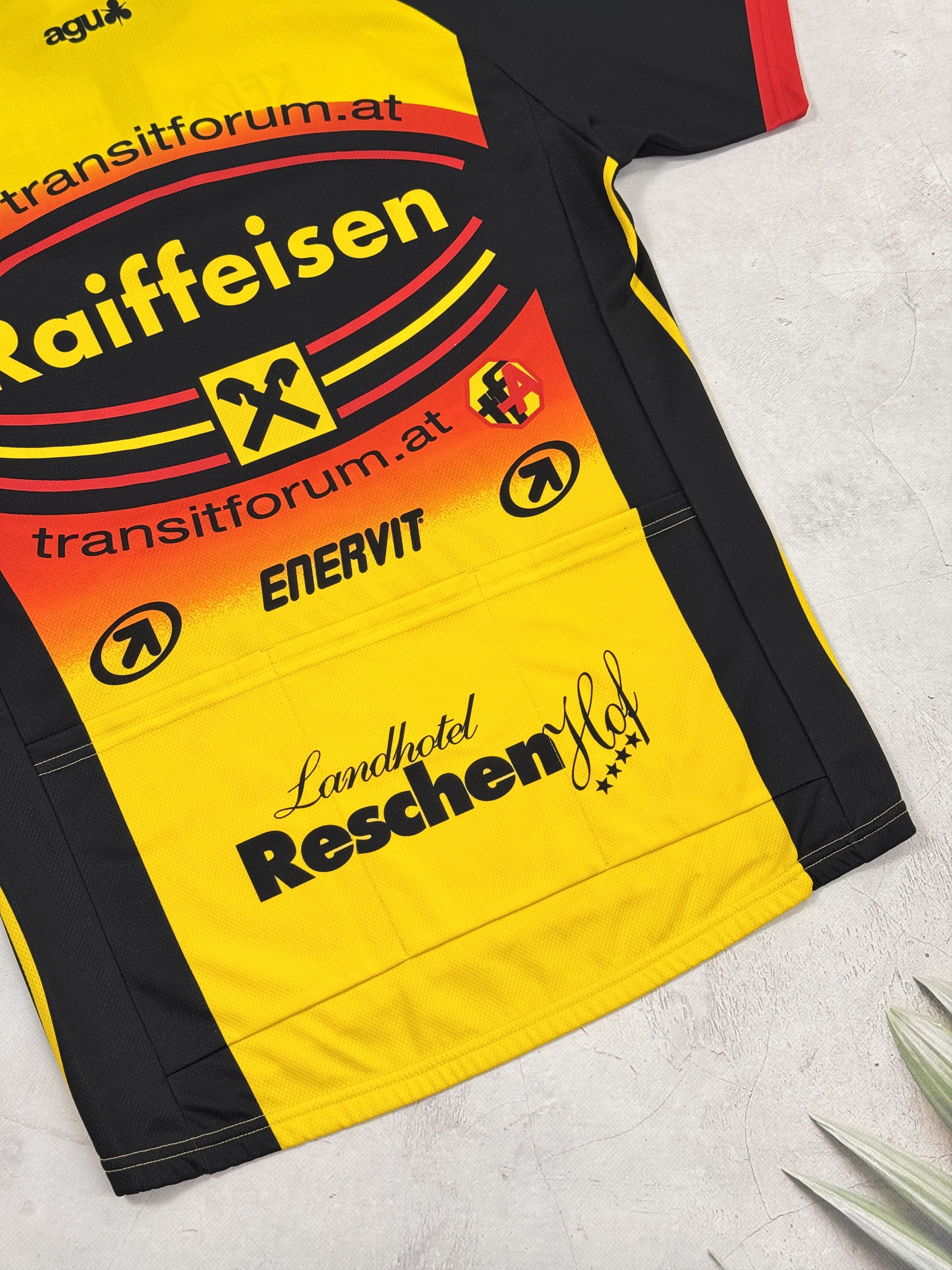 Sports Specialties Vintage Agu Wilier Triestina Raiffeisen Posch Cycling Jersey Size US M / EU 48-50 / 2 - 19 Thumbnail