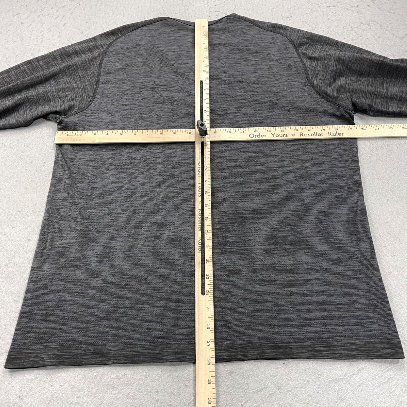 Lululemon Lululemon Shirt Mens XL Gray Heather Henley Metal Vent Long Sleeve Active Logo Size US XL / EU 56 / 4 - 6 Thumbnail