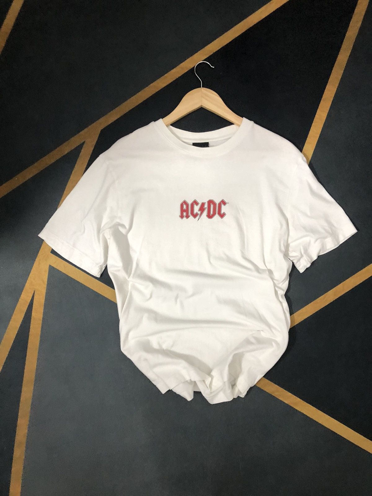 AC/DC × Band Tees ACDC X TopTen Size US L / EU 52-54 / 3 - 2 Thumbnail