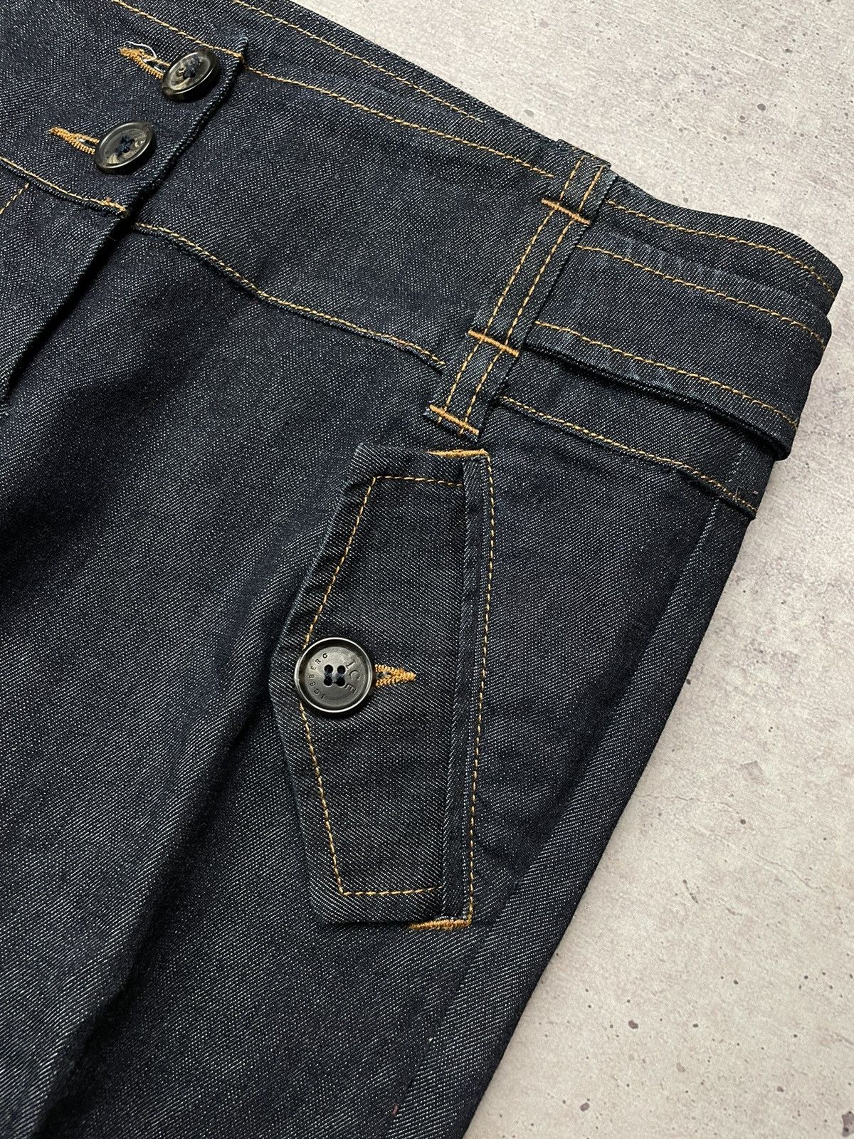 Iceberg × Vintage Vintage Iceberg Faded Luxury Jeans Size 26" / US 2 / IT 38 - 5 Thumbnail