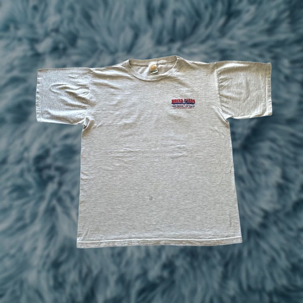 Vintage VINTAGE 90s 1996 Mike Tyson Vs Frank Bruno TShirt MGM Grand Made In USA Shirt XL Chest 23.5” Length 29.5” Gray Short Sleeve Unisex Adults Mens Womens Size US L / EU 52-54 / 3 - 1 Thumbnail