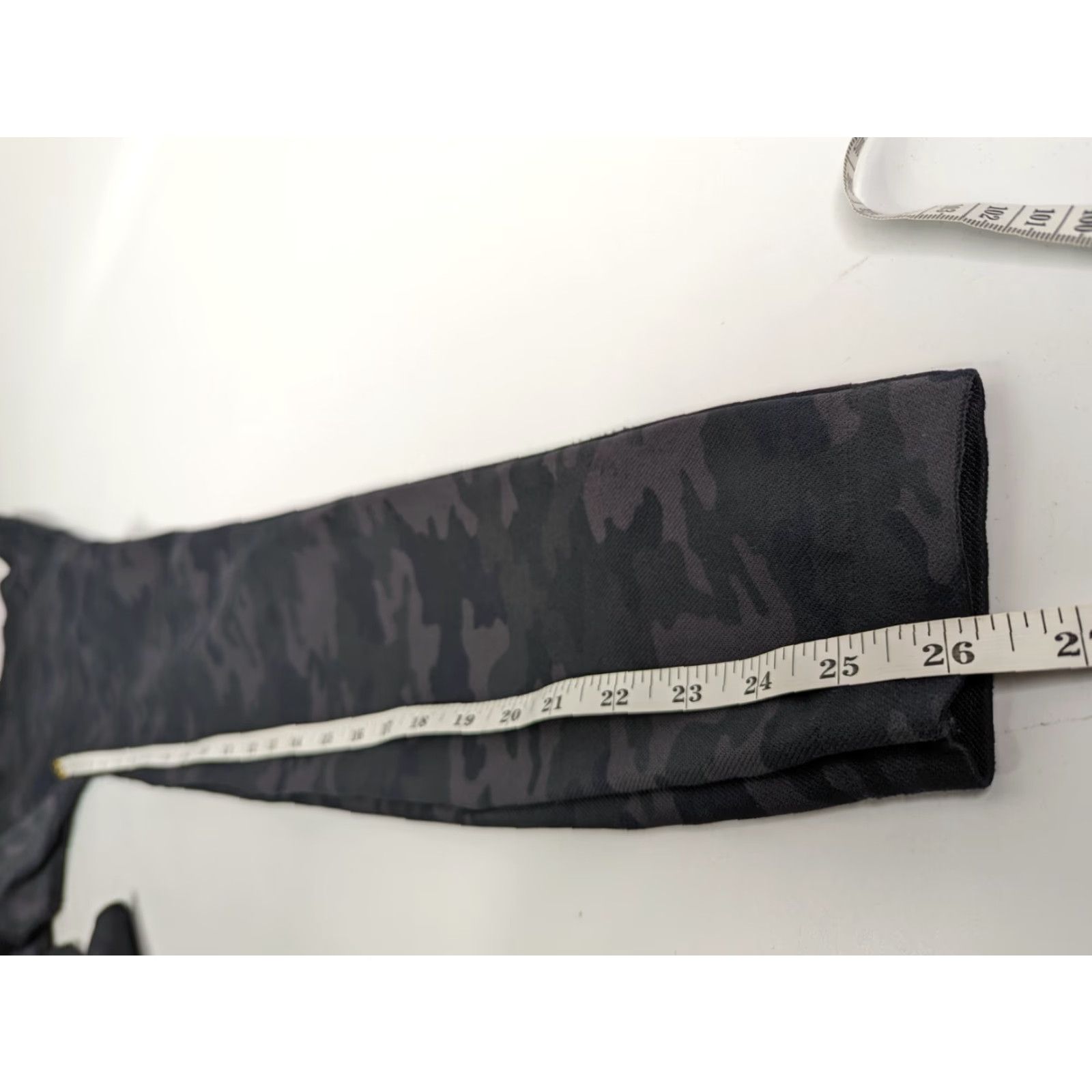 Spanx Spanx Leggings Women Large Black Gray Camo Look At Me Now Seamless Stretch Activewear Gym & Training Running Size 36" / US 14 / IT 50 - 6 Thumbnail