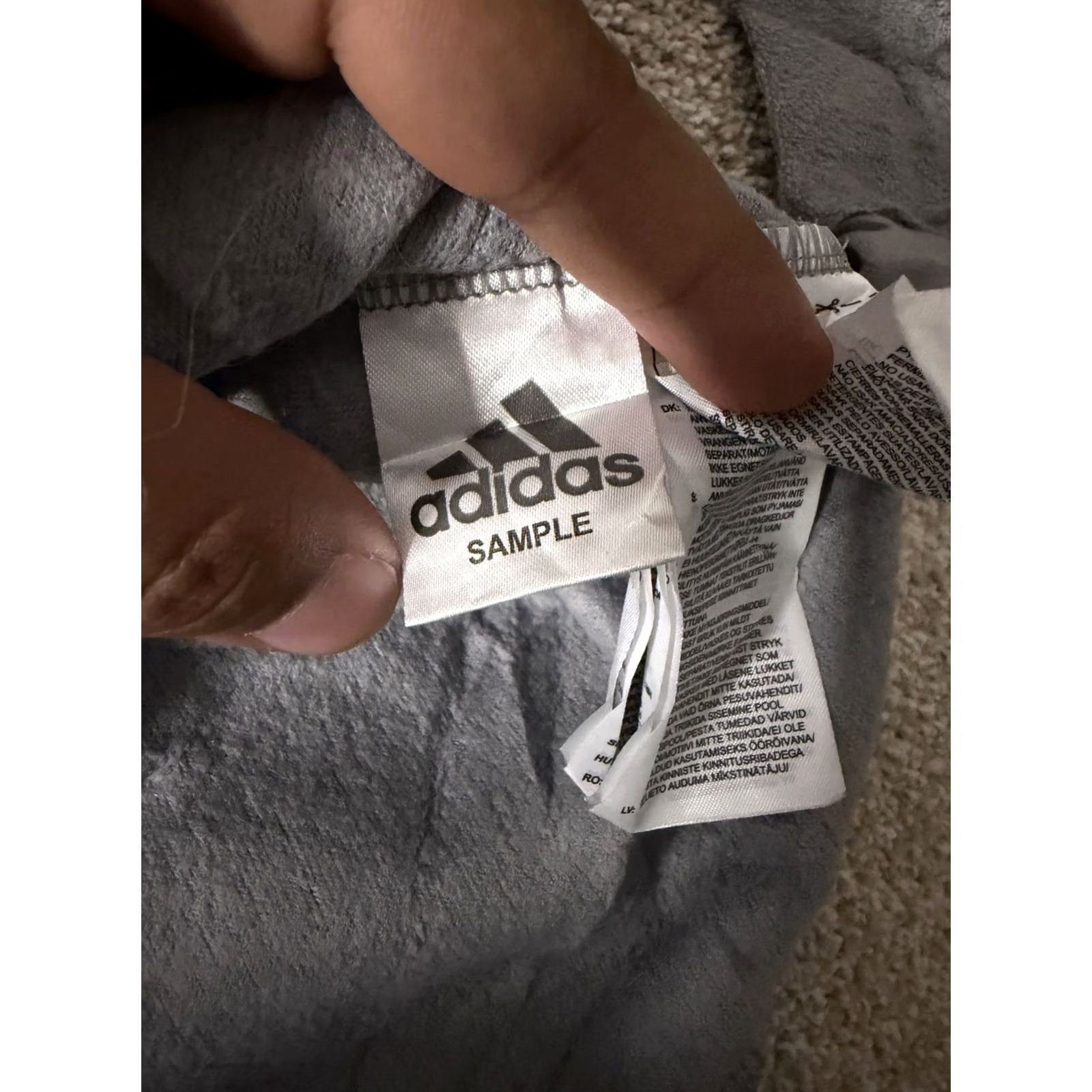 Adidas Adidas Mens Large Gray Long Sleeve Terry Crewneck Pullover Shirt Sample Logo Size US L / EU 52-54 / 3 - 6 Thumbnail