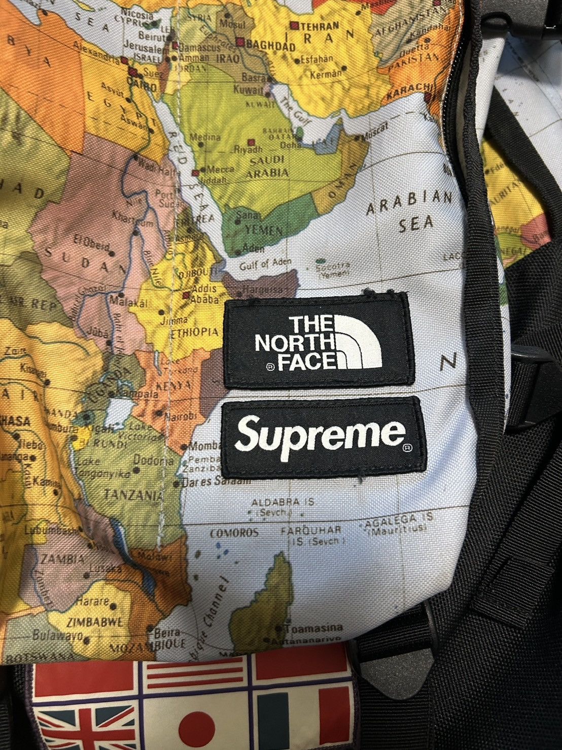 Supreme × The North Face [RARE] Supreme The North Face Expedition Maps Backpack Size ONE SIZE - 5 Thumbnail