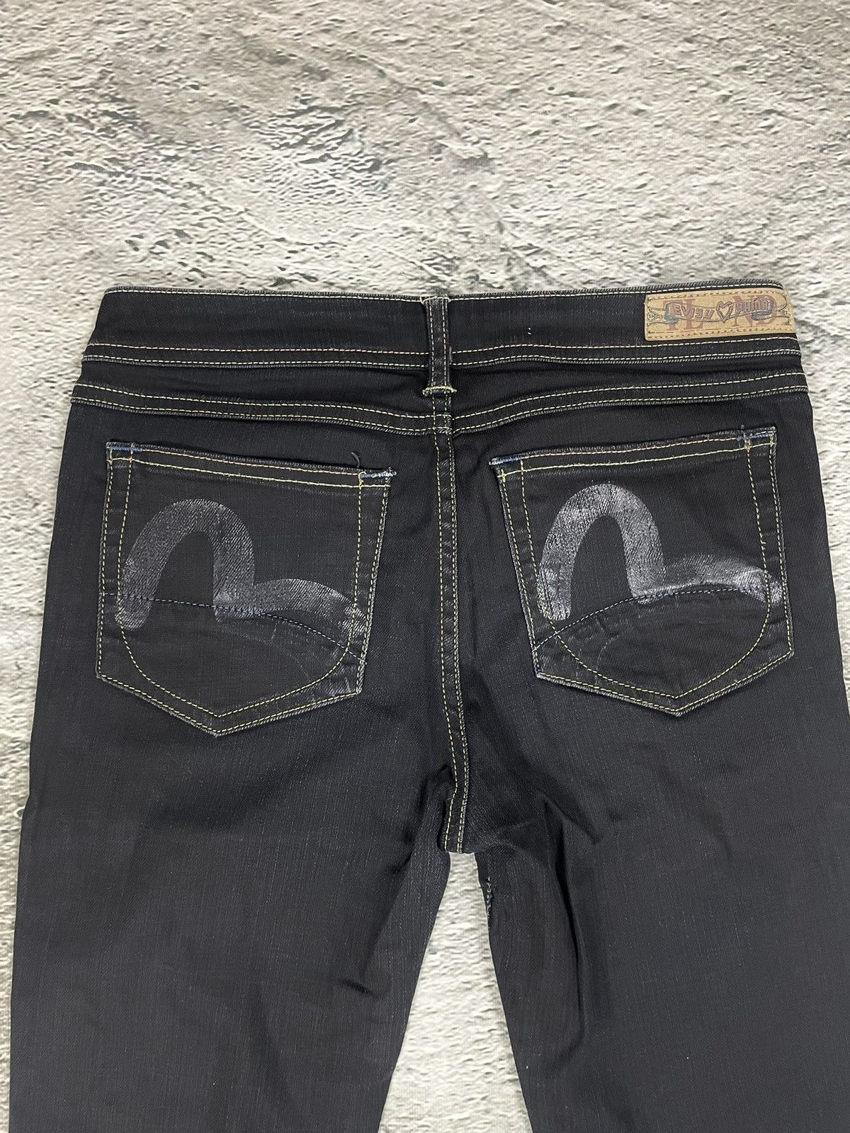 Evisu Evisu x Puma vintage black jeans seagulls Y2K Size US 28 / EU 44 - 2 Thumbnail