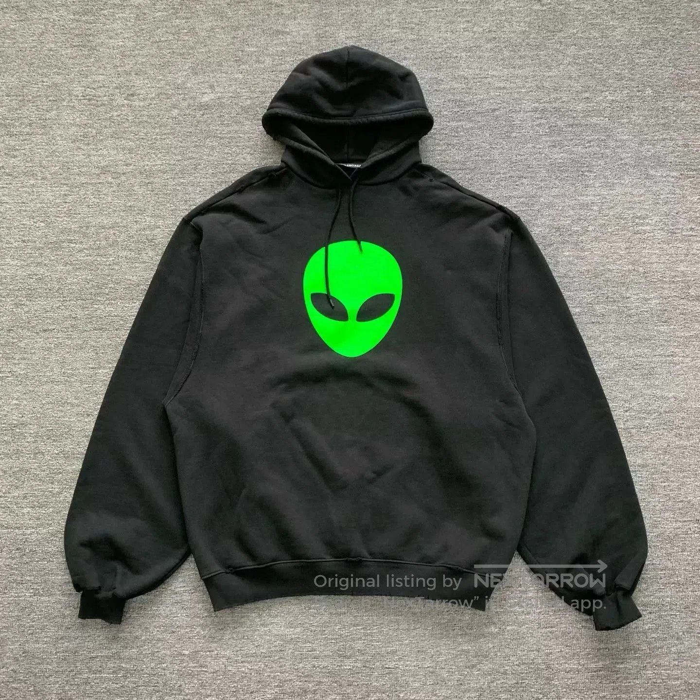 Balenciaga Balenciaga Alien Print Black Hoodie. Size US XXS / EU 40 - 1 Thumbnail
