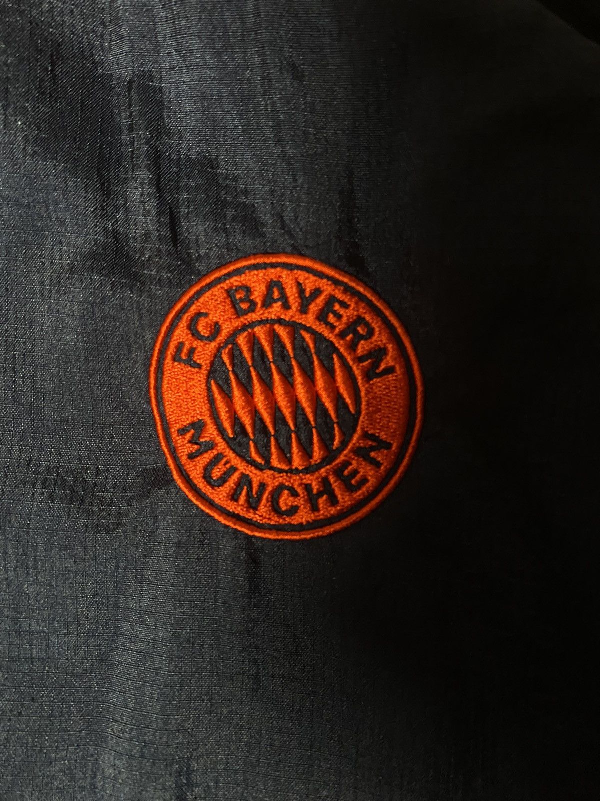 Adidas Adidas Vintage Bayern Munich Track Jacket M Black, Red Men‘s Size US M / EU 48-50 / 2 - 4 Thumbnail