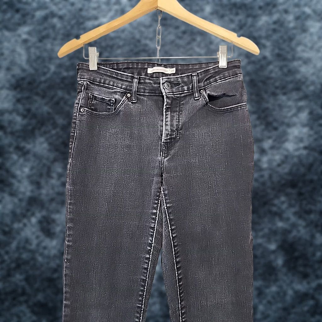 Levi's Levi’s Jeans Women’s Size 29 Black Classic Mid-Rise Skinny Stretch Denim School Shirt Pants? Size 29" - 1 Thumbnail