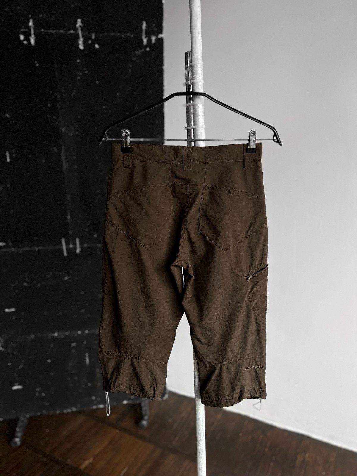 Mammut Mammut Brown Mountain Hiking Shorts Trekking 3/4 Trousers Size 26" / US 2 / IT 38 - 3 Thumbnail