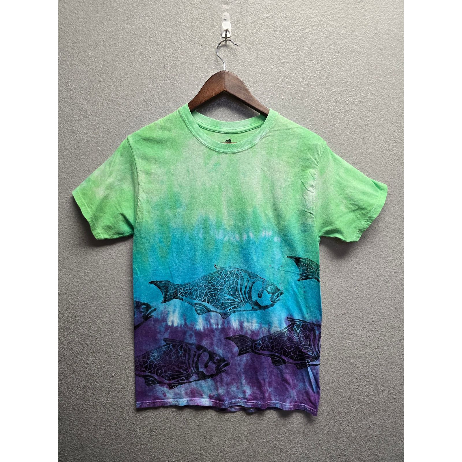 Hanes Fish Tie Dye Shirt Wrap Around Graphic Tee Hanes Colorful M Size US M / EU 48-50 / 2 - 1 Thumbnail