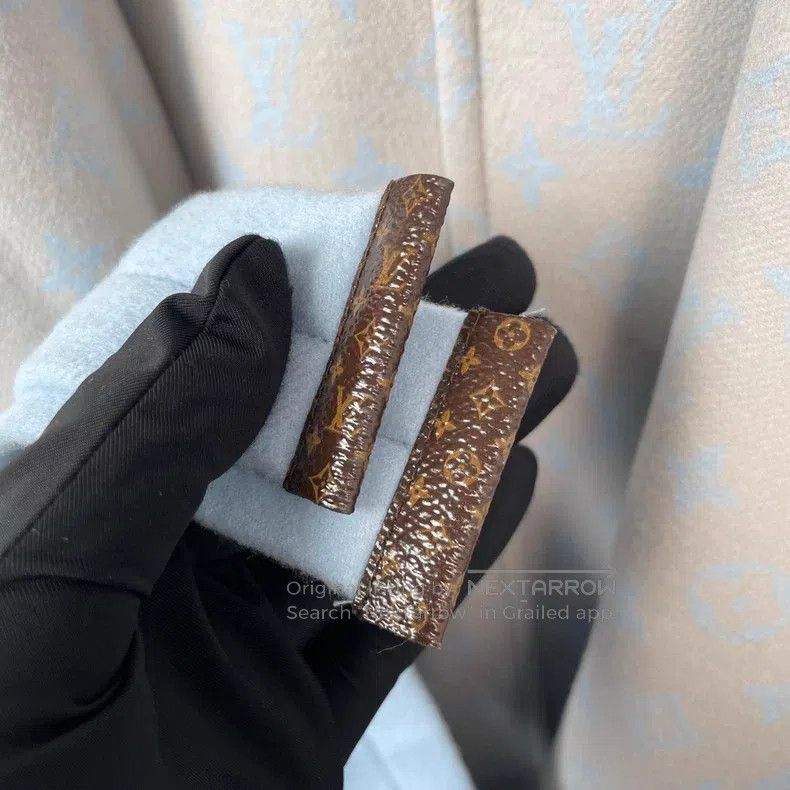 Louis Vuitton Louis Vuitton Double-faced wool coat Size XXS / US 00 / IT 34 - 4 Thumbnail
