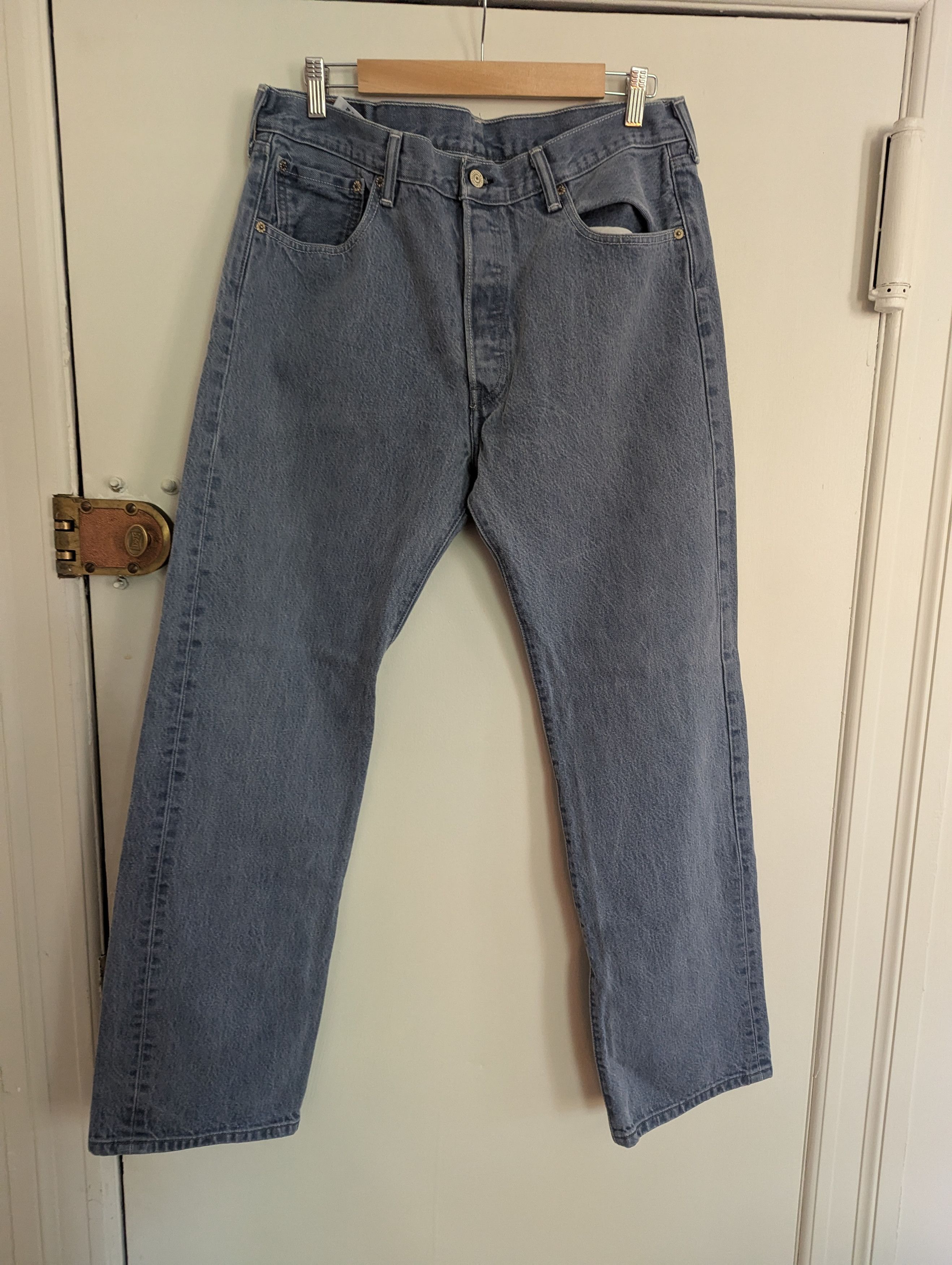 Levi's 501 Light Wash Jeans Size US 36 / EU 52 - 1 Thumbnail