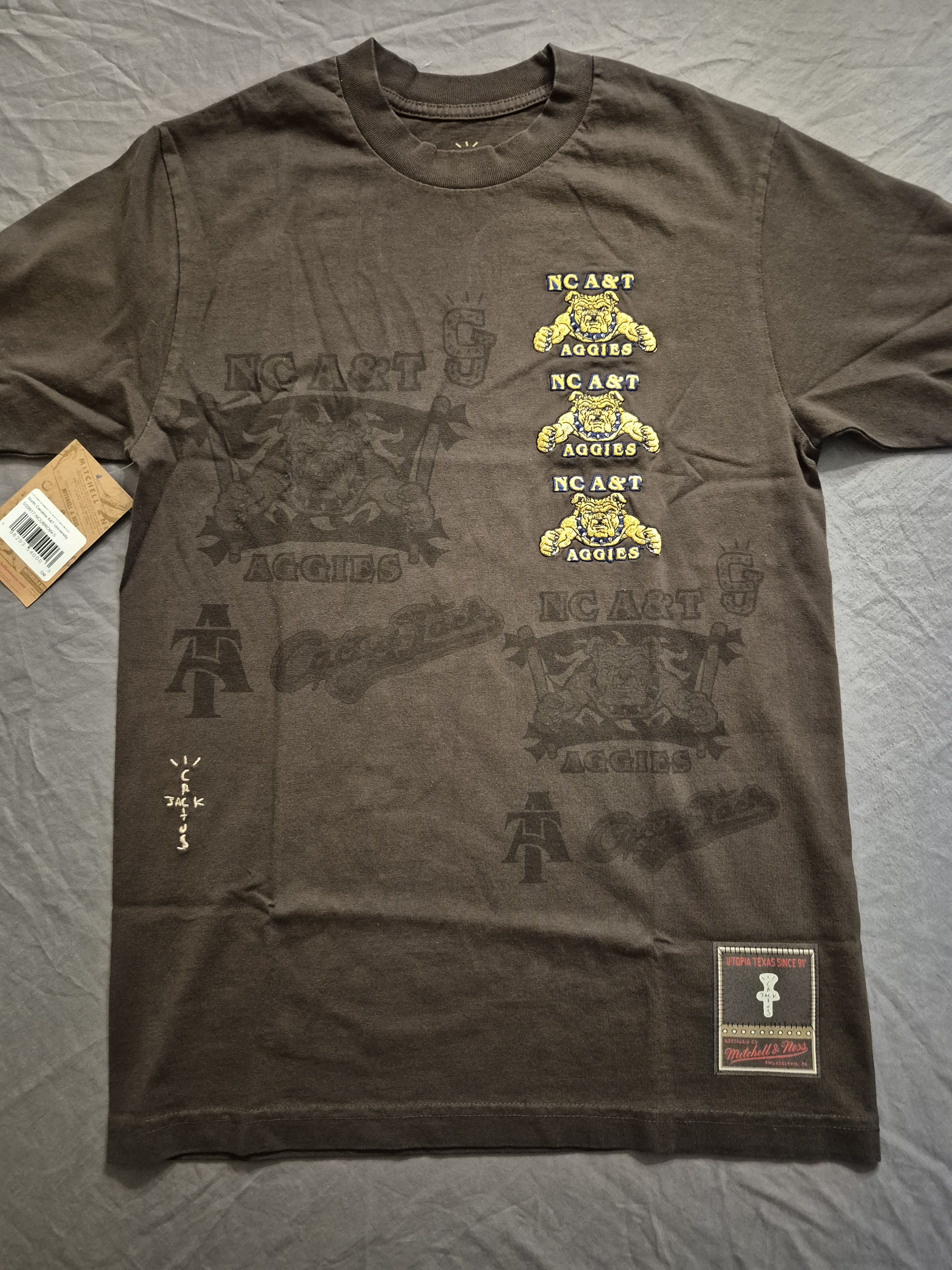 Mitchell & Ness × Travis Scott Travis Scott NC A&T Aggies Collab Tee Shirt Size Small Size US S / EU 44-46 / 1 - 1 Thumbnail