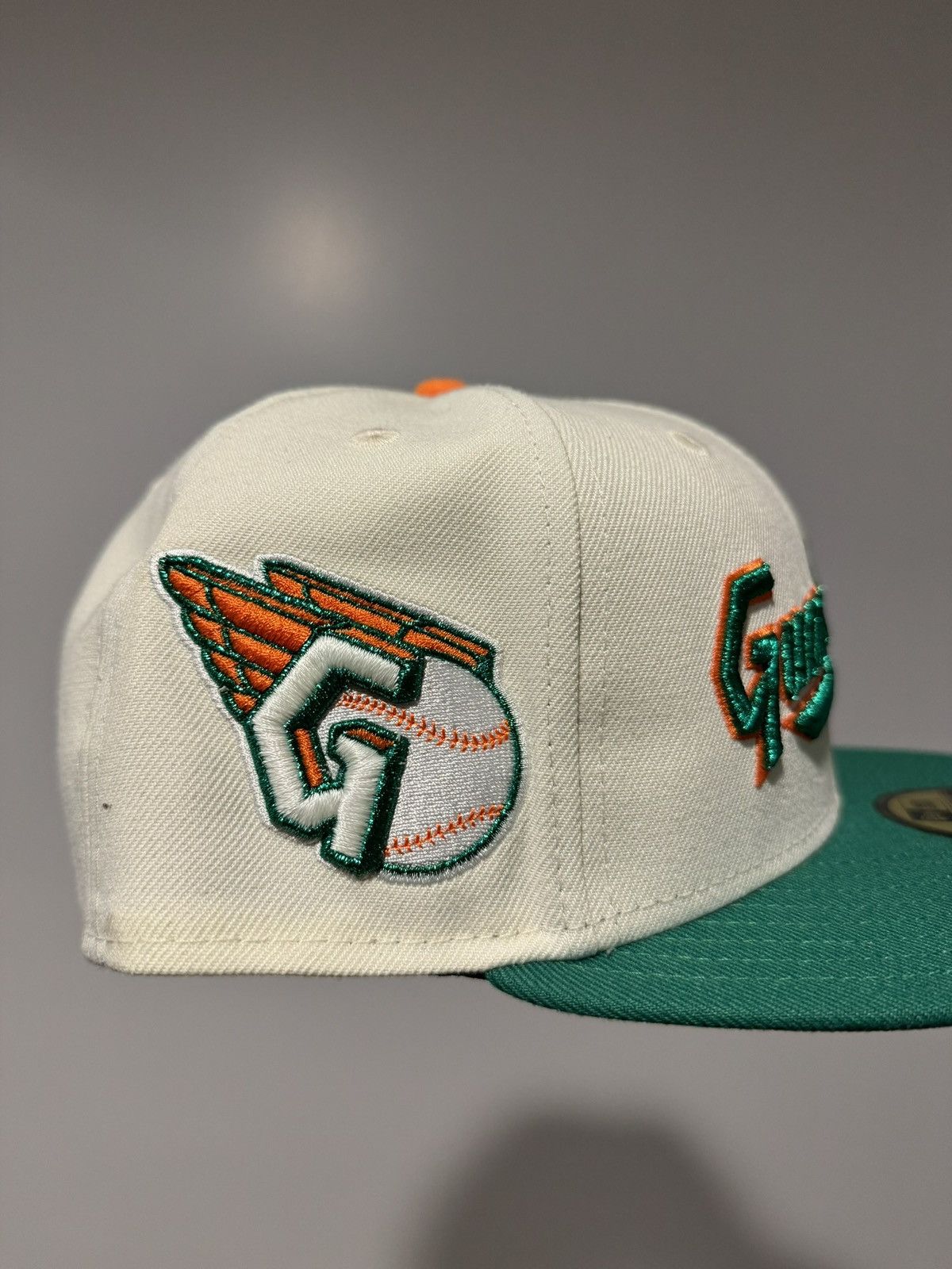 Hat Club × MLB × New Era Hatclub Exclusive Hat Dreams Cleveland Guardians Indians 3/8 Size ONE SIZE - 2 Thumbnail