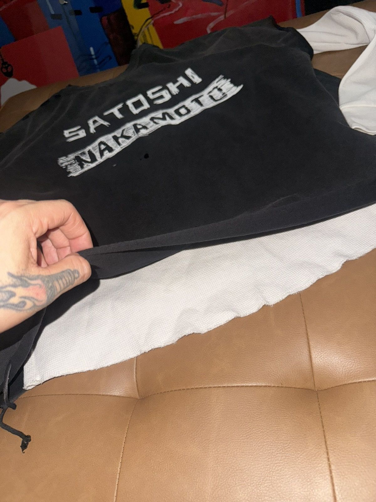 Satoshi Nakamoto Satoshi nakamoto double layered thermal logo shirt Size US XL / EU 56 / 4 - 2 Thumbnail