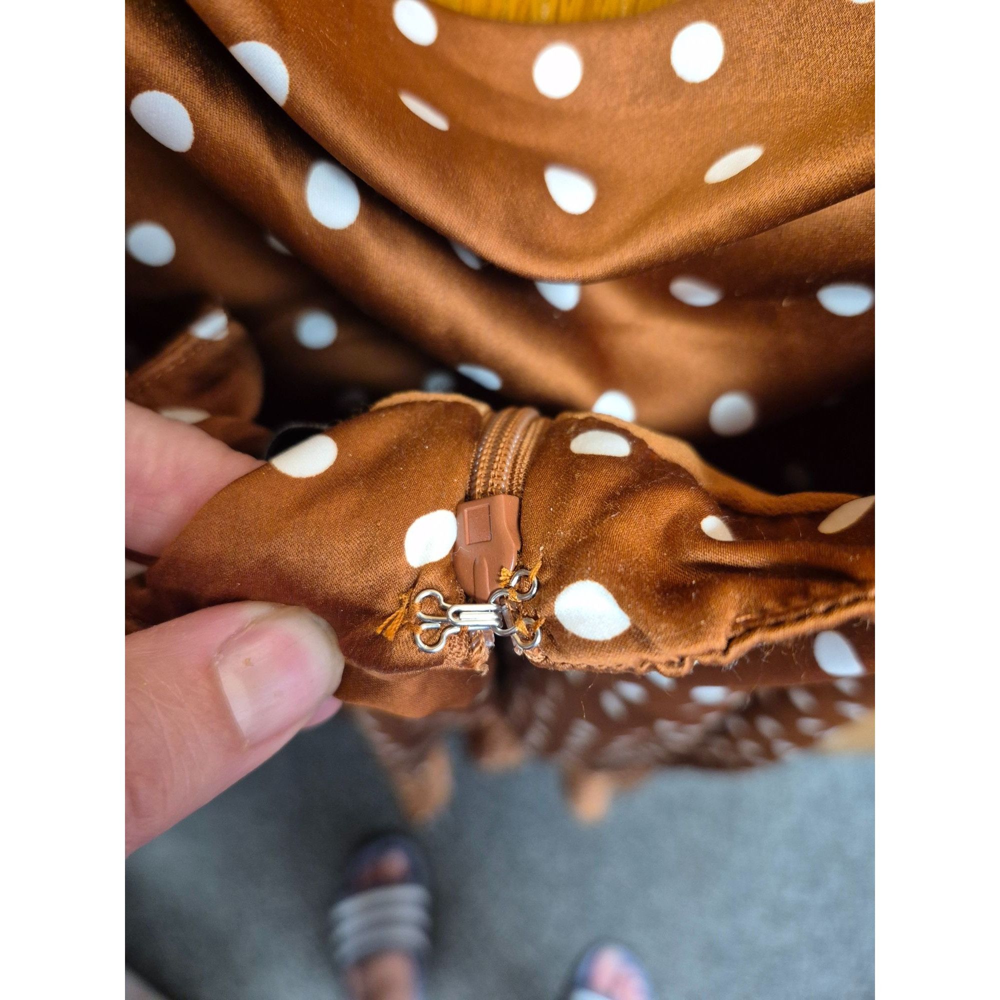 Other Brown Polka Dot Midi Dress With Spaghetti Straps By J.O.A. Size M / US 6-8 / IT 42-44 - 8 Thumbnail