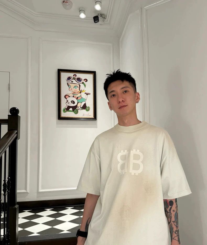 Balenciaga Balenciaga Mud dyed bitcoin to make old short-sleeved T-sh Size US M / EU 48-50 / 2 - 5 Thumbnail