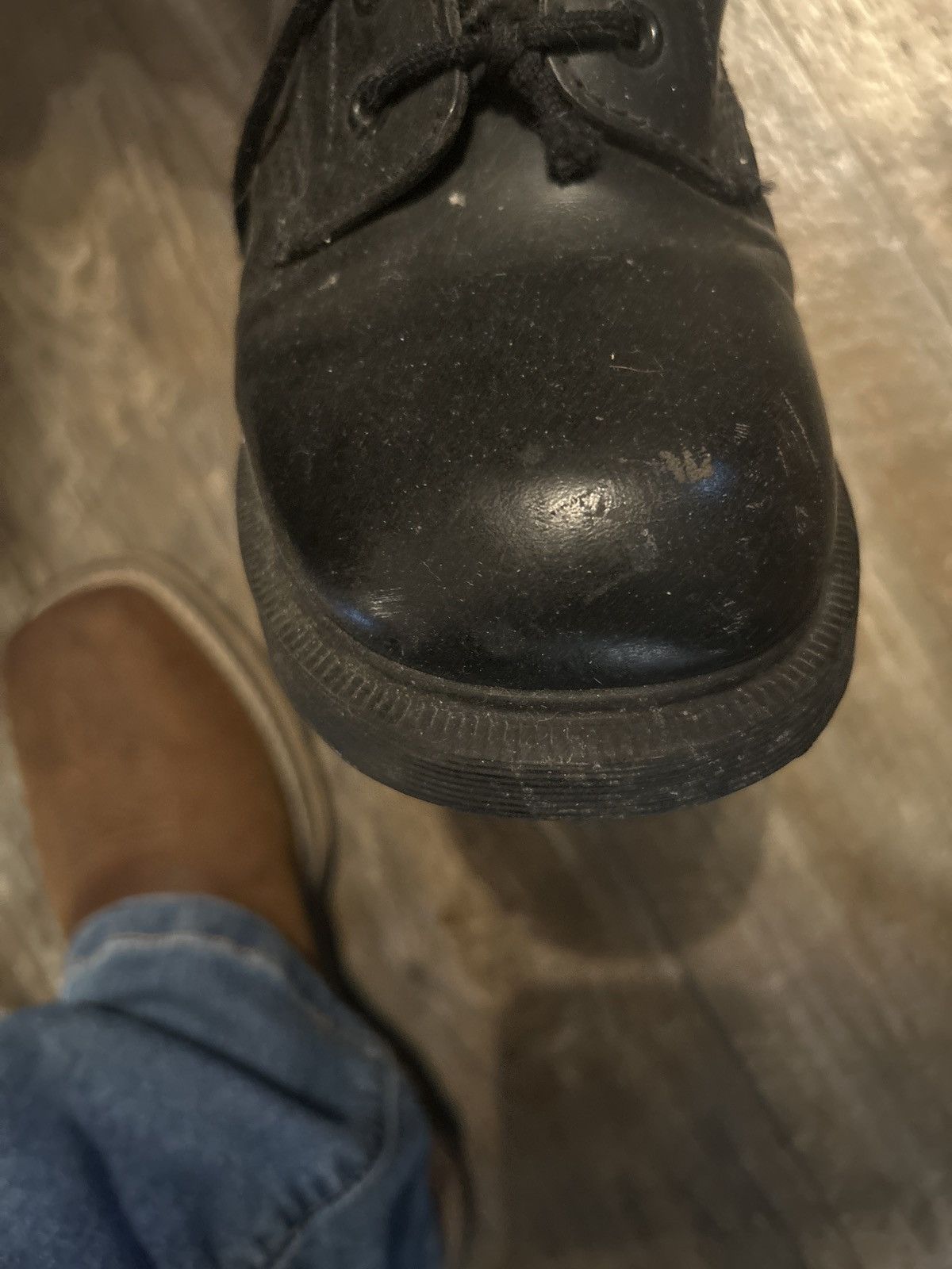 Dr. Martens Girls 20 hole dr martens Size US 7.5 / IT 37.5 - 2 Thumbnail