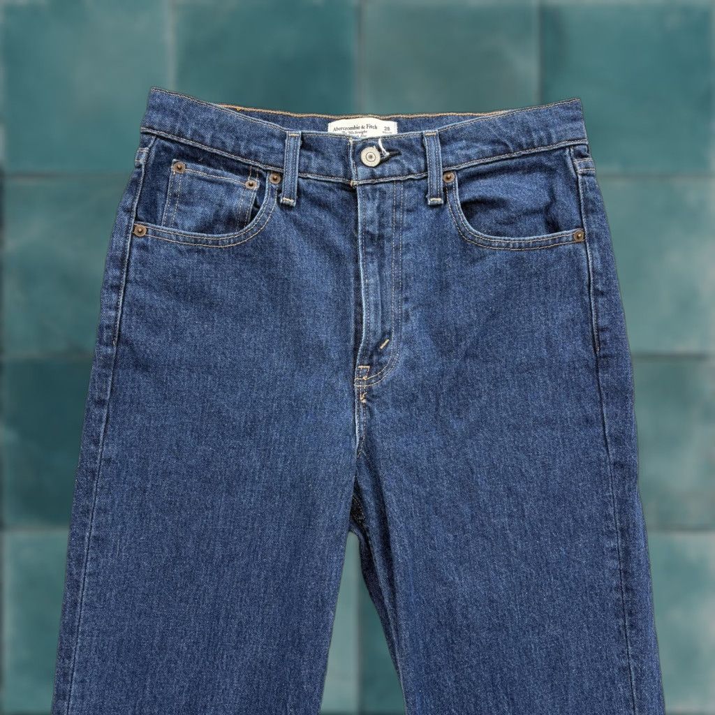 Abercrombie & Fitch Abercrombie & Fitch Jeans Womens 28 Blue Straight High Rise 90s Denim Stretch Pocket Zipper Button 5-Pocket Size 28" / US 6 / IT 42 - 1 Thumbnail