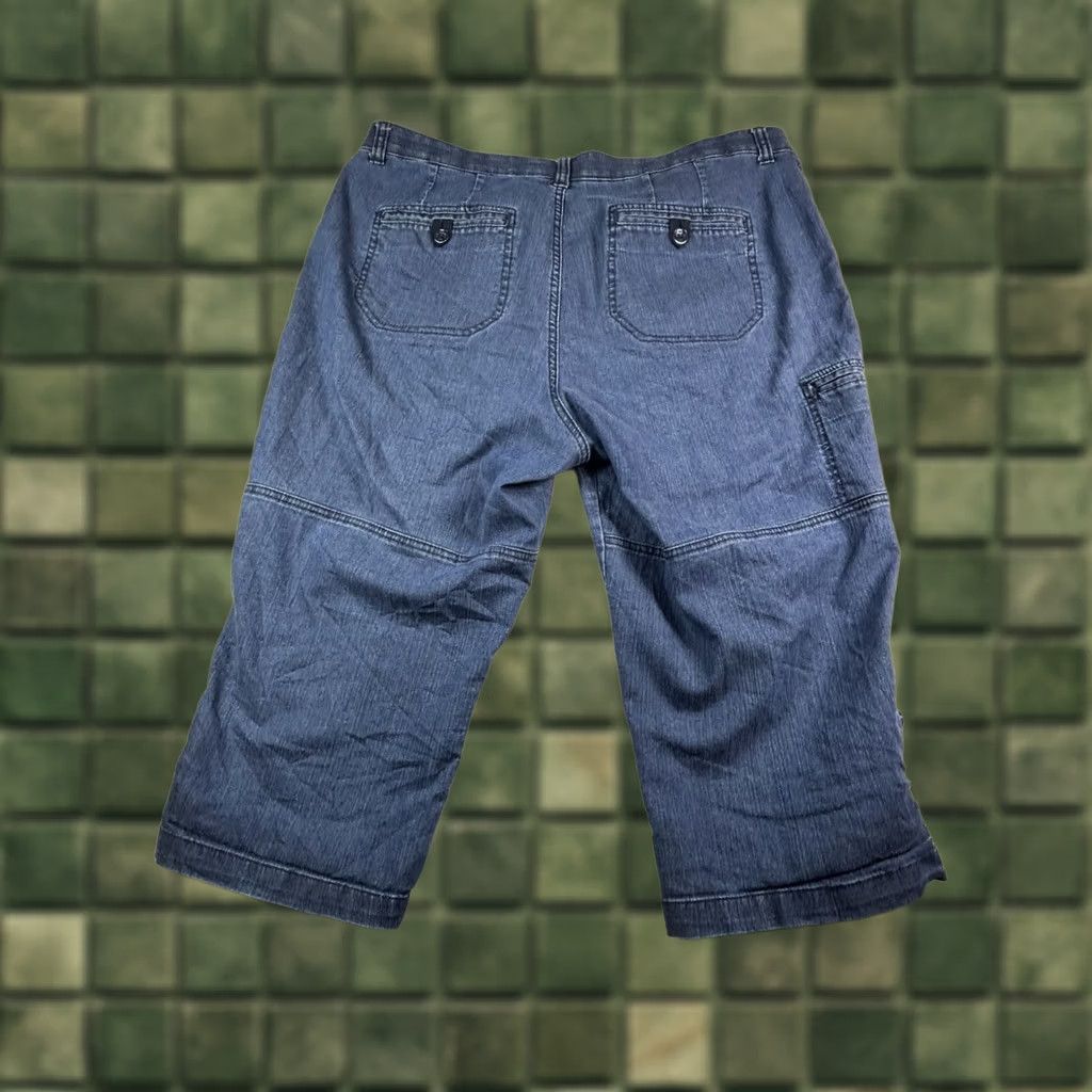 Lee Lee Jeans Womens 16W Medium Blue Sinfully Soft Stretch Denim Capri Pants Jeans Capris Regular Size 16W Blue Sinfully Soft Lee Womens Size 38" / US 16 / IT 52 - 1 Thumbnail