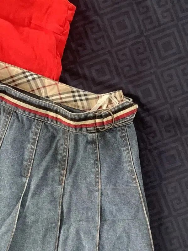 Burberry Burberry Blue Cotton A-Line Skirt for Women. Size 22" - 2 Thumbnail
