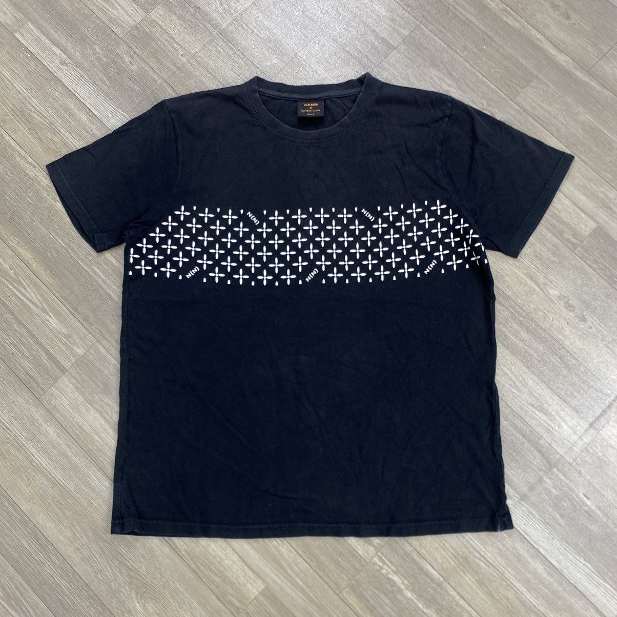 Number (N)ine Vintage Number Nine x Marlboro Iconic Tee Japanese Brand Size US L / EU 52-54 / 3 - 1 Thumbnail