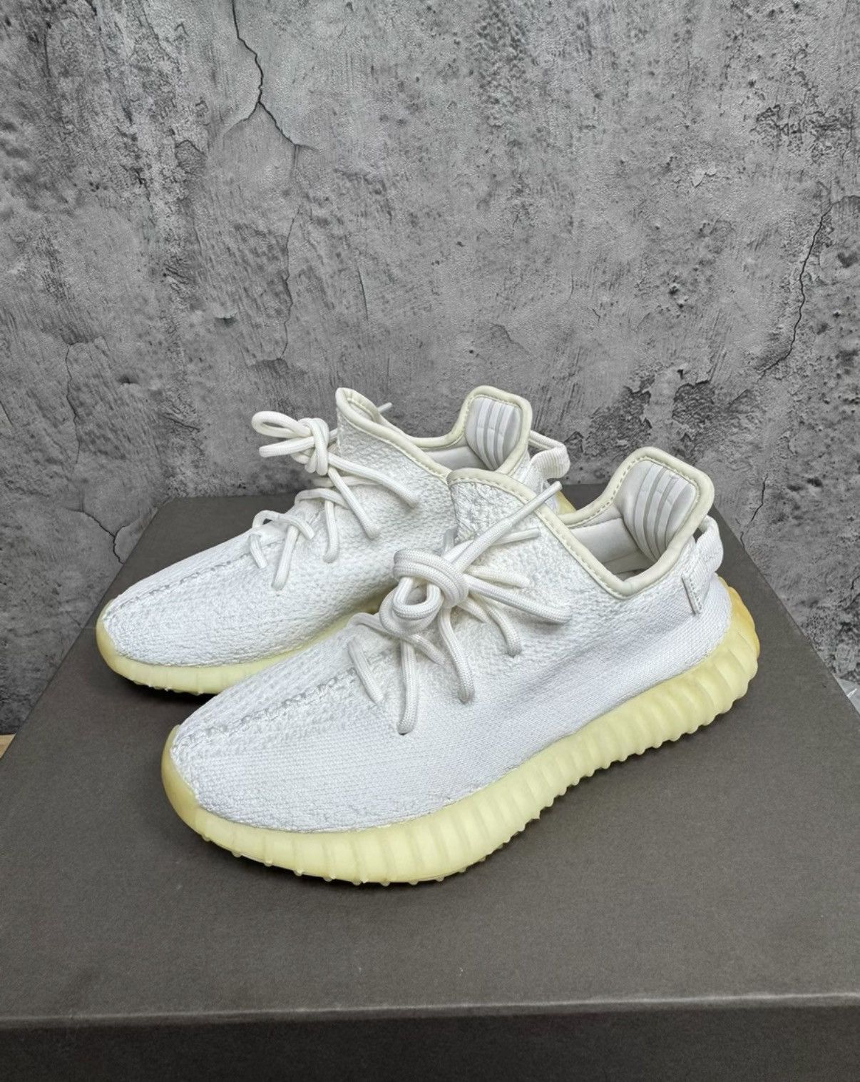Adidas Adidas Yeezy 350 Cream White K37 Size US 7 / IT 37 - 1 Thumbnail
