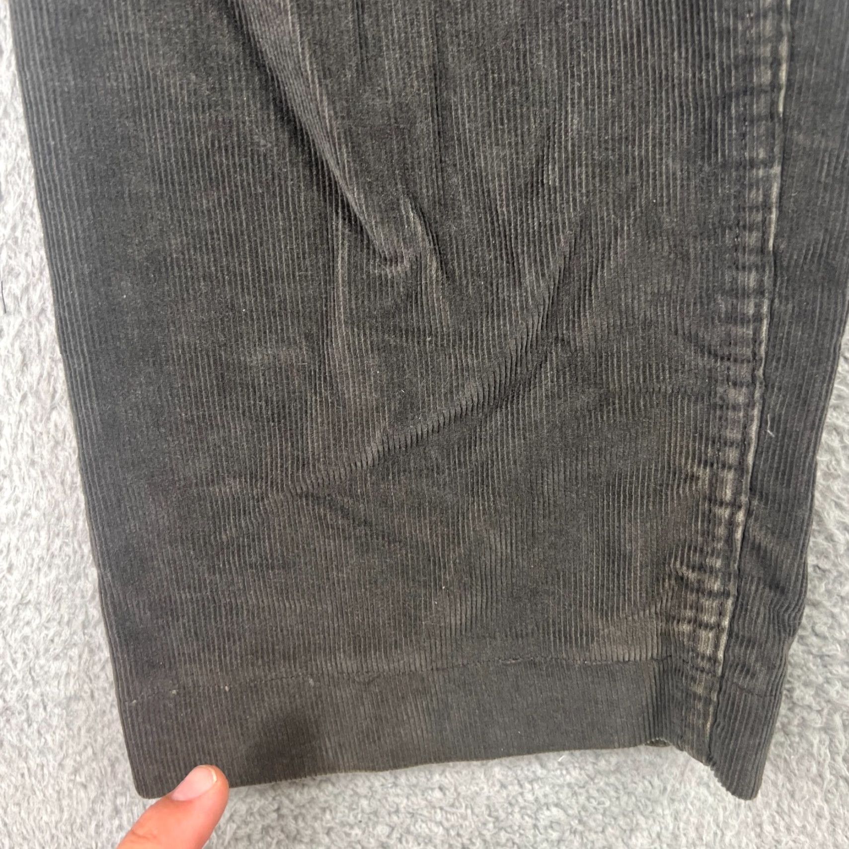 Levi's VINTAGE Levi's Corduroy Pants Mens 42x28 Straight Baggy Brown Made in USA Size US 42 / EU 58 - 3 Thumbnail