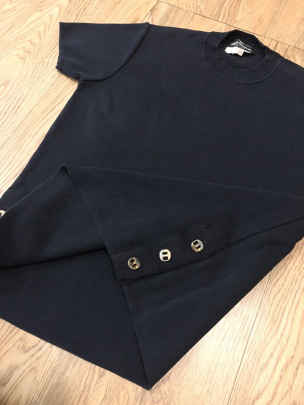Salvatore Ferragamo Vintage Salvatore Ferragamo knit shirt Size S / US 4 / IT 40 - 6 Thumbnail
