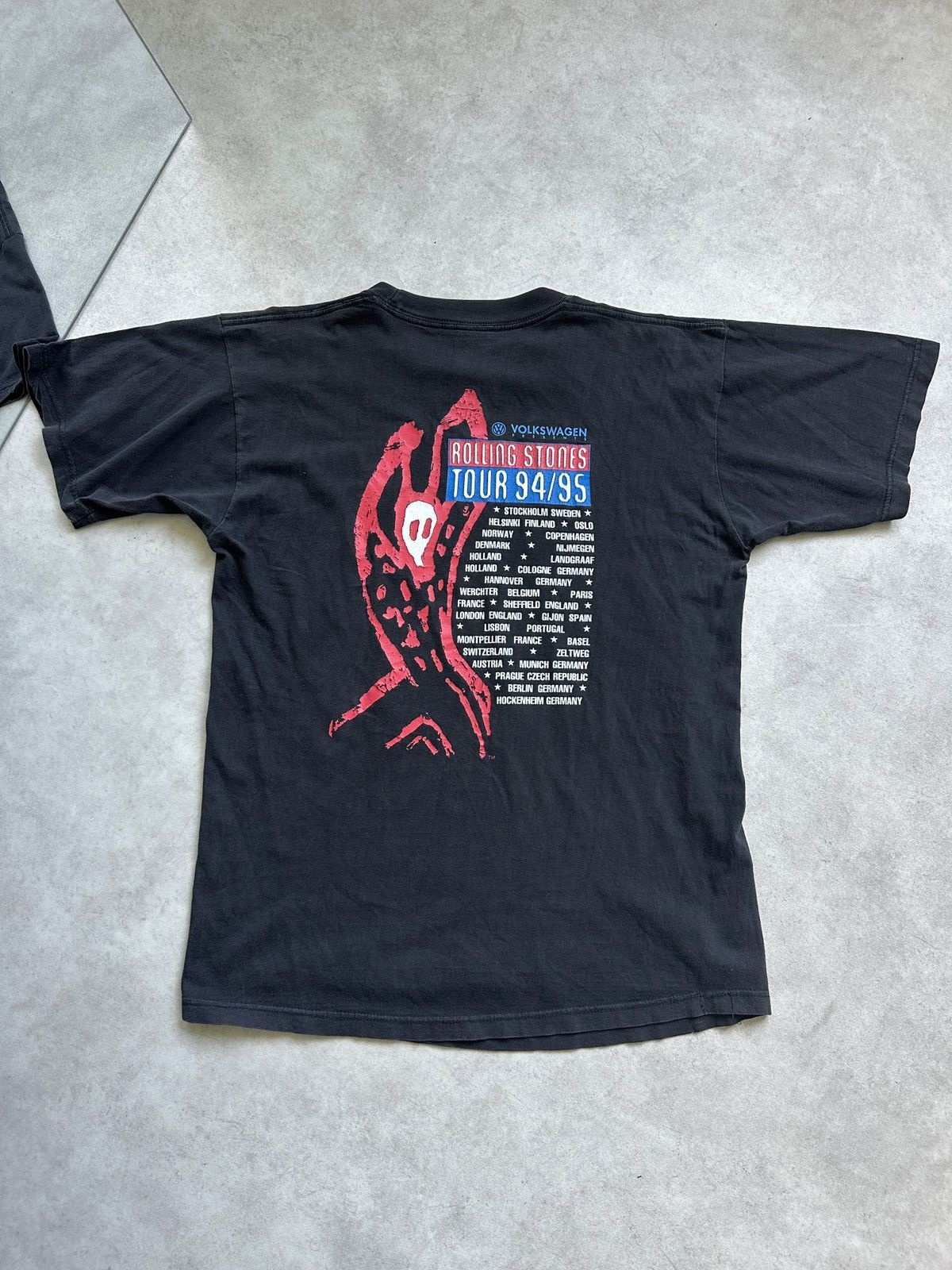 Band Tees OG 1994/95 Rolling Stones Voodoo Lounge Tour band rock tee Size US XL / EU 56 / 4 - 4 Thumbnail