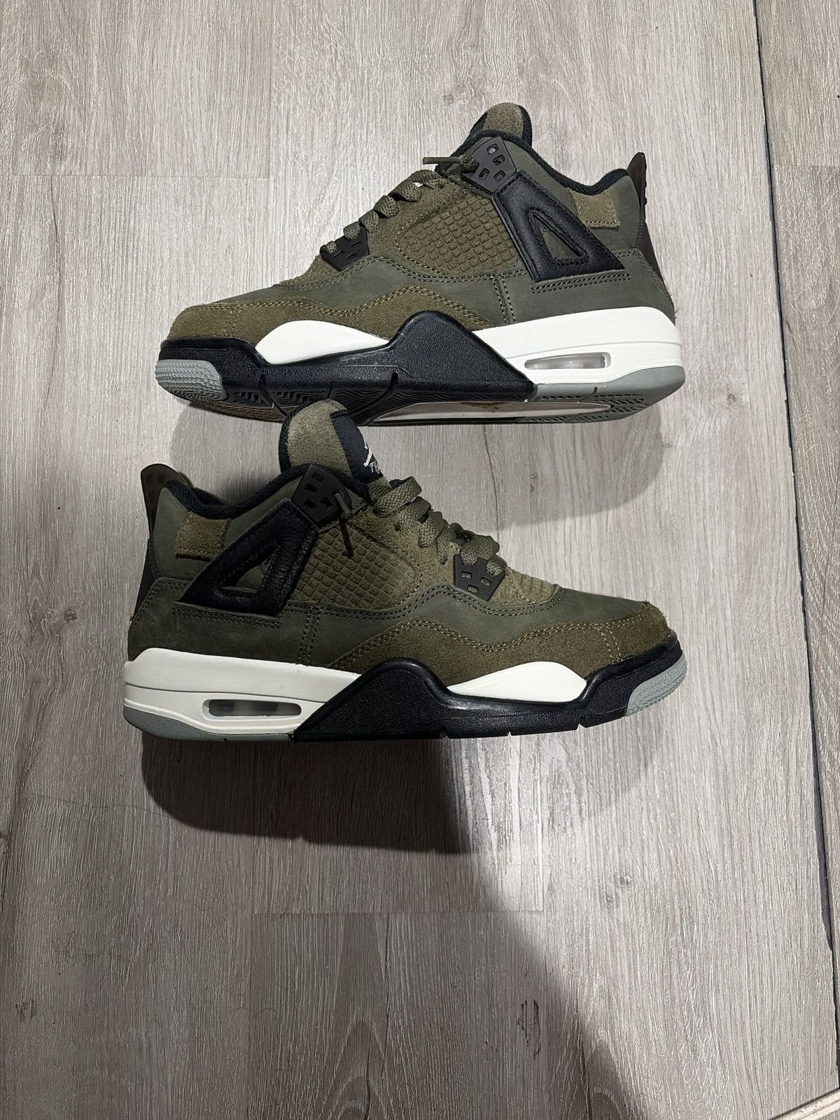 Jordan Brand Jordan 4 Retro Craft Medium Olive Size US 7 / EU 40 - 1 Thumbnail