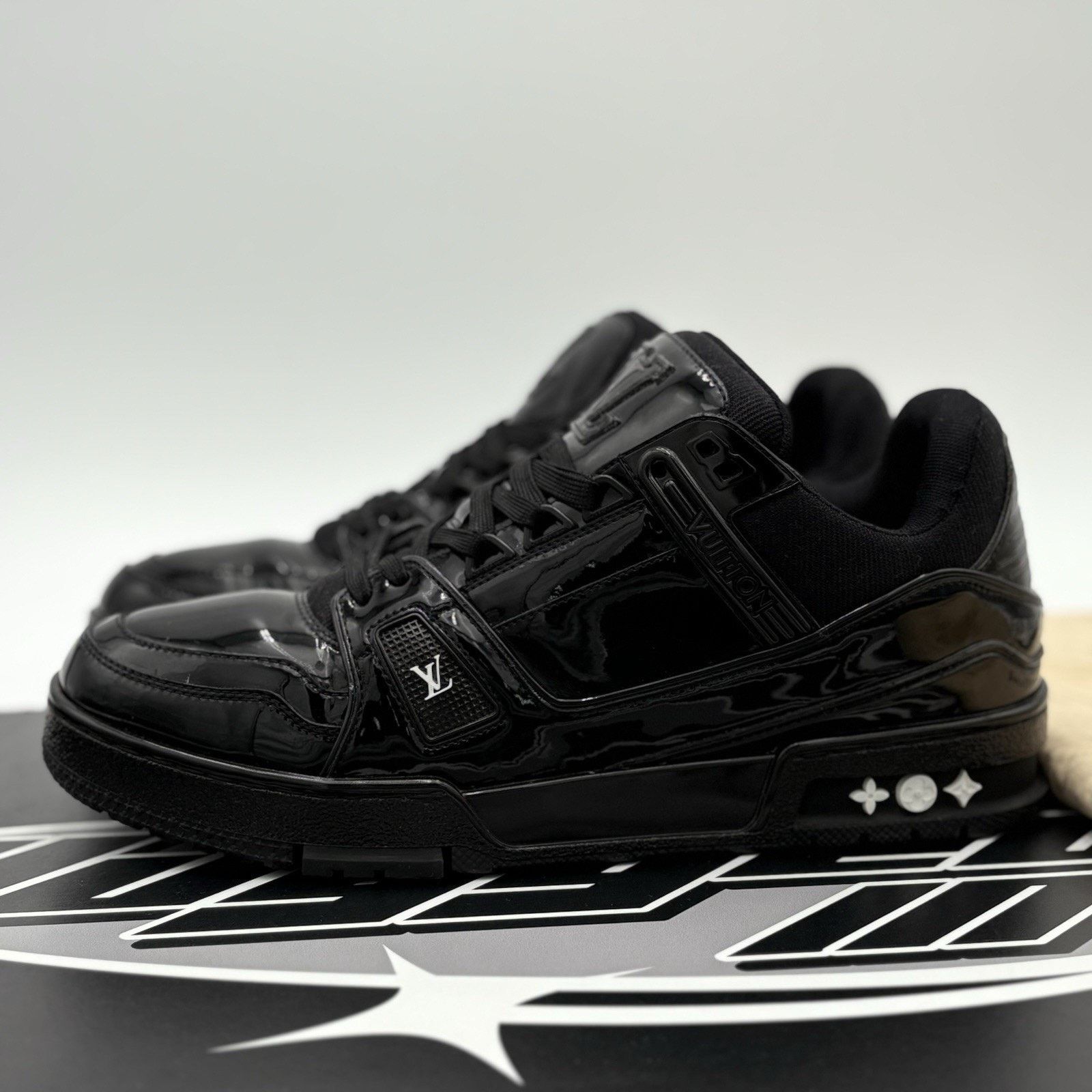 Louis Vuitton Louis Vuitton Trainer ' Patent Leather Black ' | GREAT COND Size US 7.5 / EU 40-41 - 1 Thumbnail