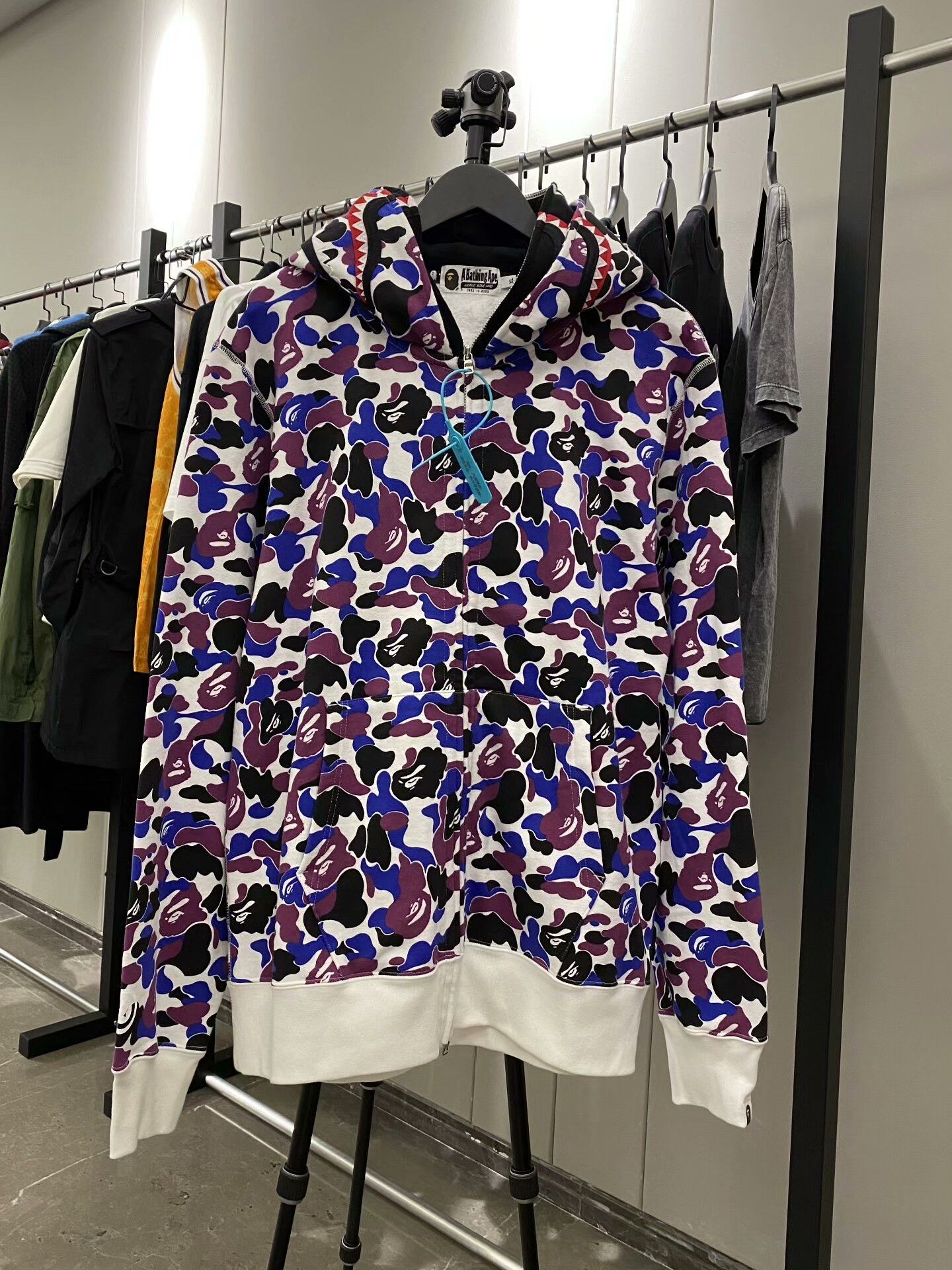 Bape Bape Shark Camo Purple Light Jacket xl Men Size US XL / EU 56 / 4 - 1 Thumbnail