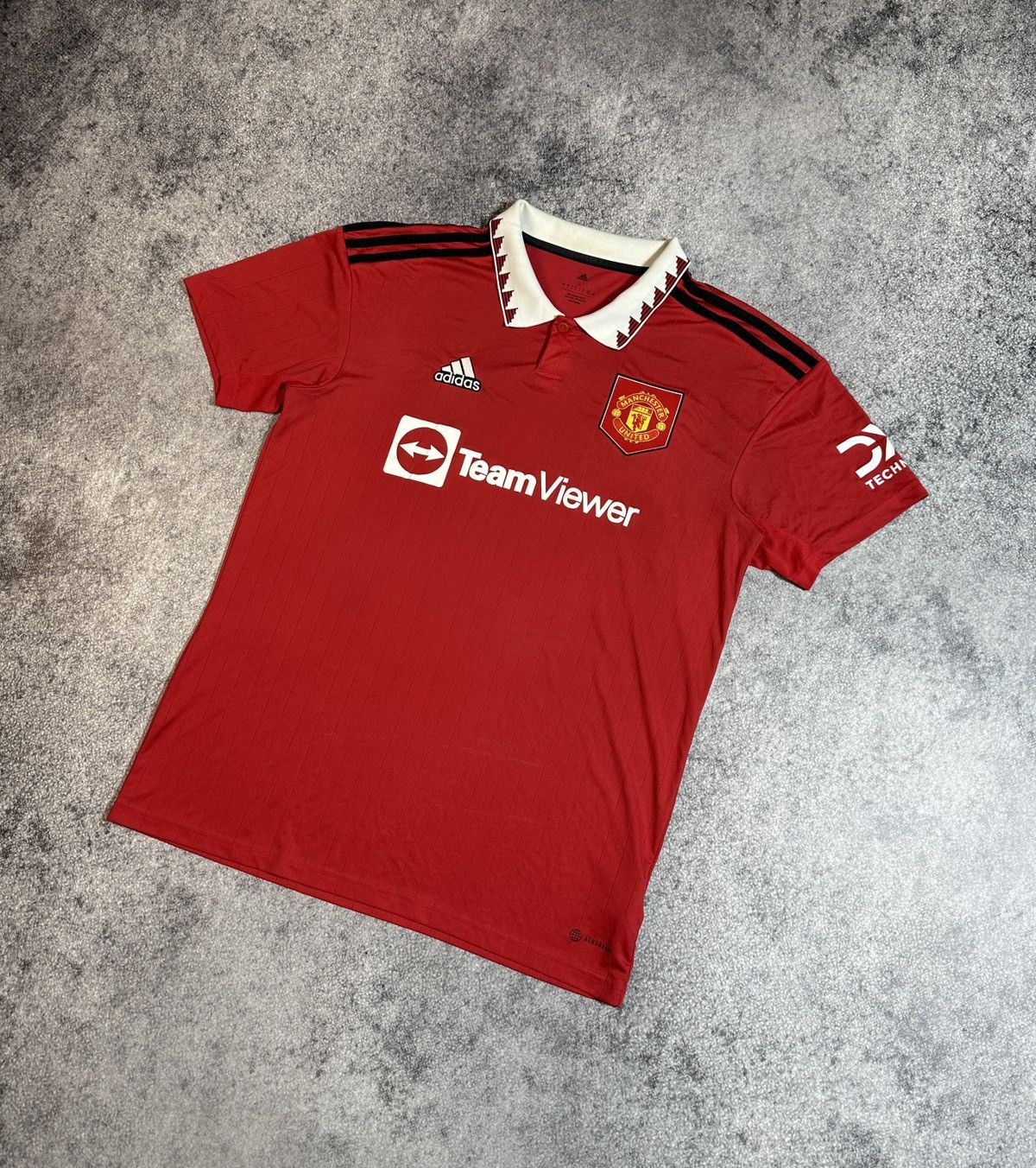 Adidas Adidas Manchester United Soccer Jersey 22/23 Blokecore Rare Size US L / EU 52-54 / 3 - 1 Thumbnail