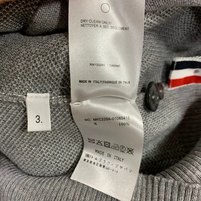 Thom Browne Thom Browne size3 Wool striped V-neck sweater Size US L / EU 52-54 / 3 - 4 Thumbnail