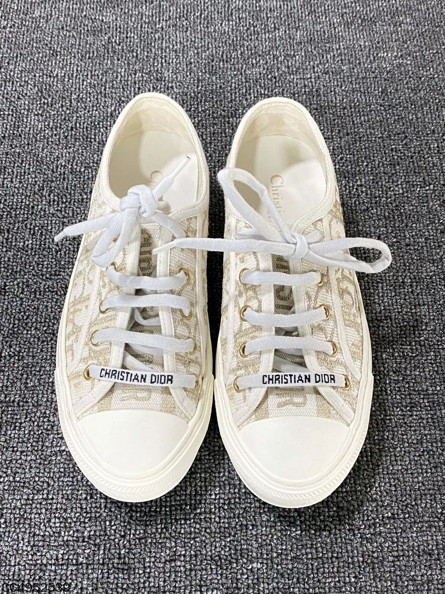 Dior Dior Gold Thread Oblique All-Over Print Sneaker 98 New 36.5 Size US 6 / IT 36 - 2 Thumbnail