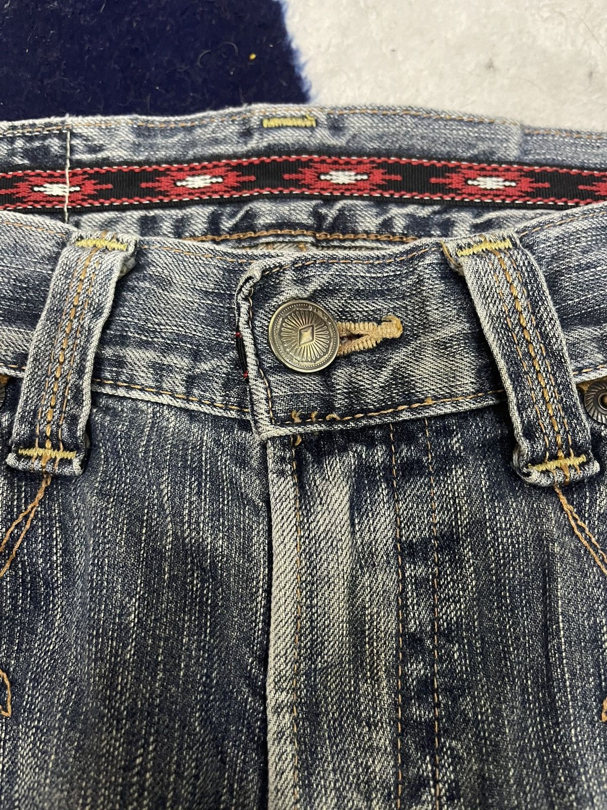 Edwin × Japanese Brand Distressed Edwin Exclusive Vintage Jeans (11) Size US 32 / EU 48 - 11 Thumbnail